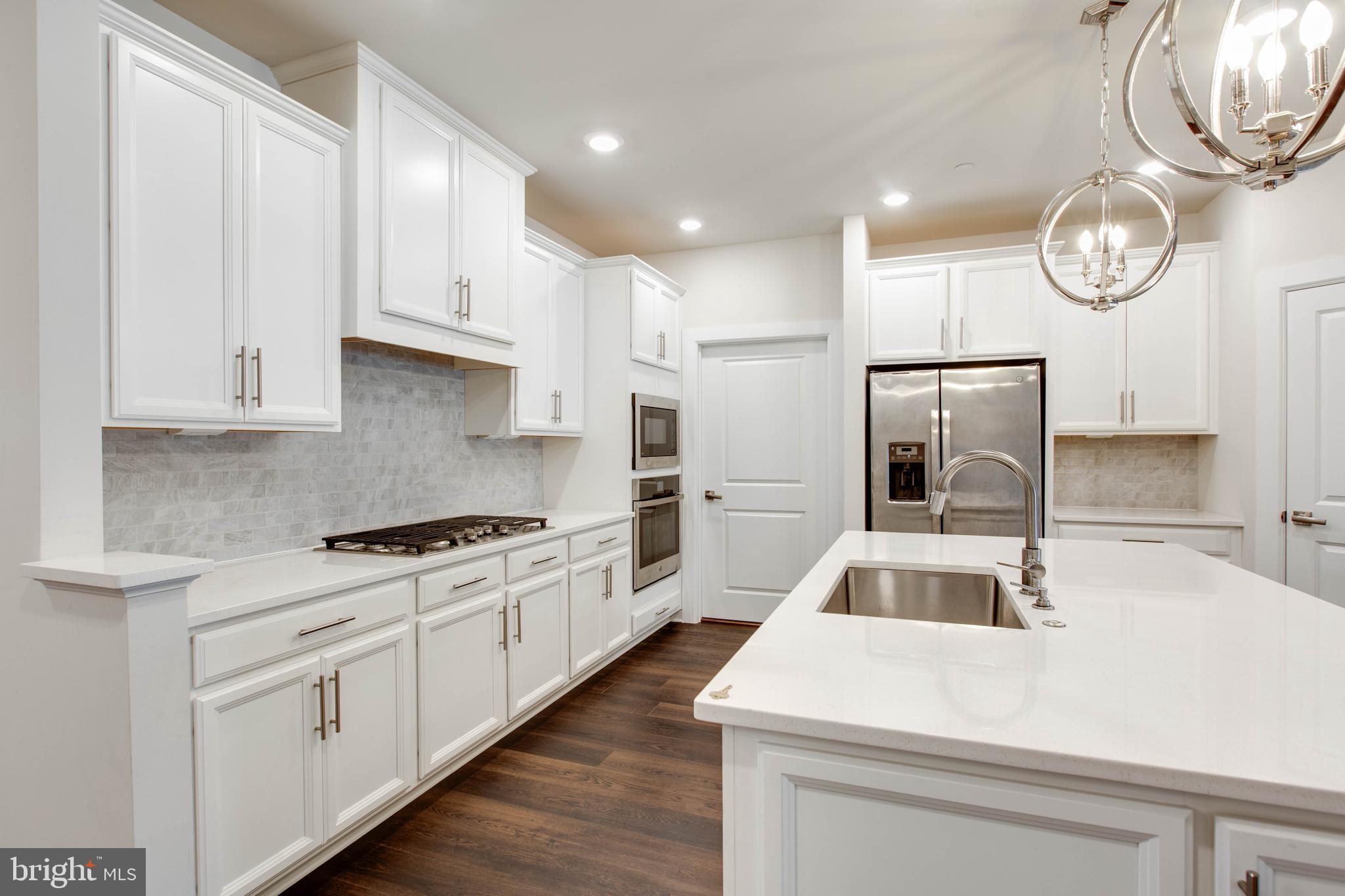 TURF VALLEY - Residential Lease