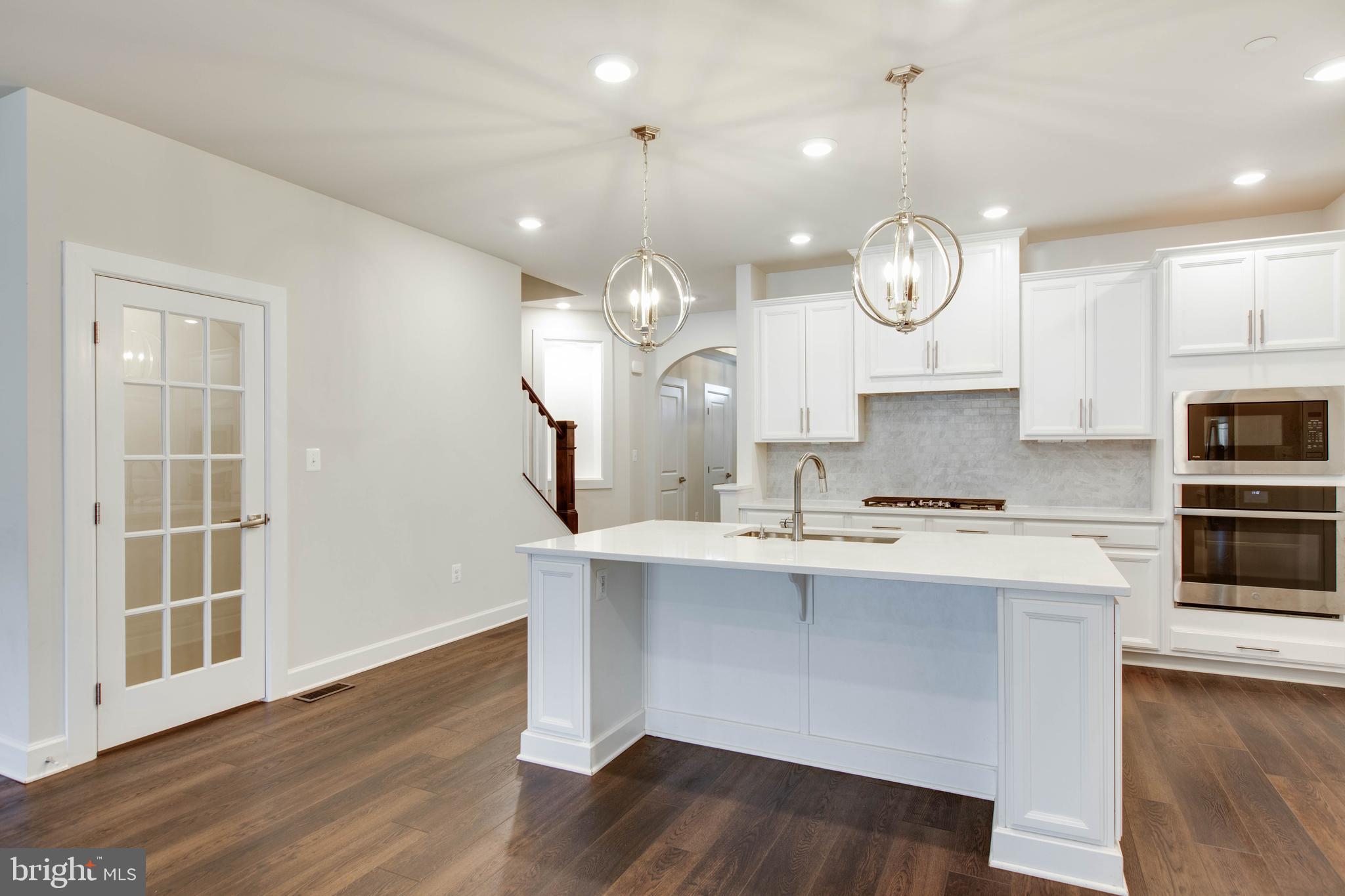 TURF VALLEY - Residential Lease