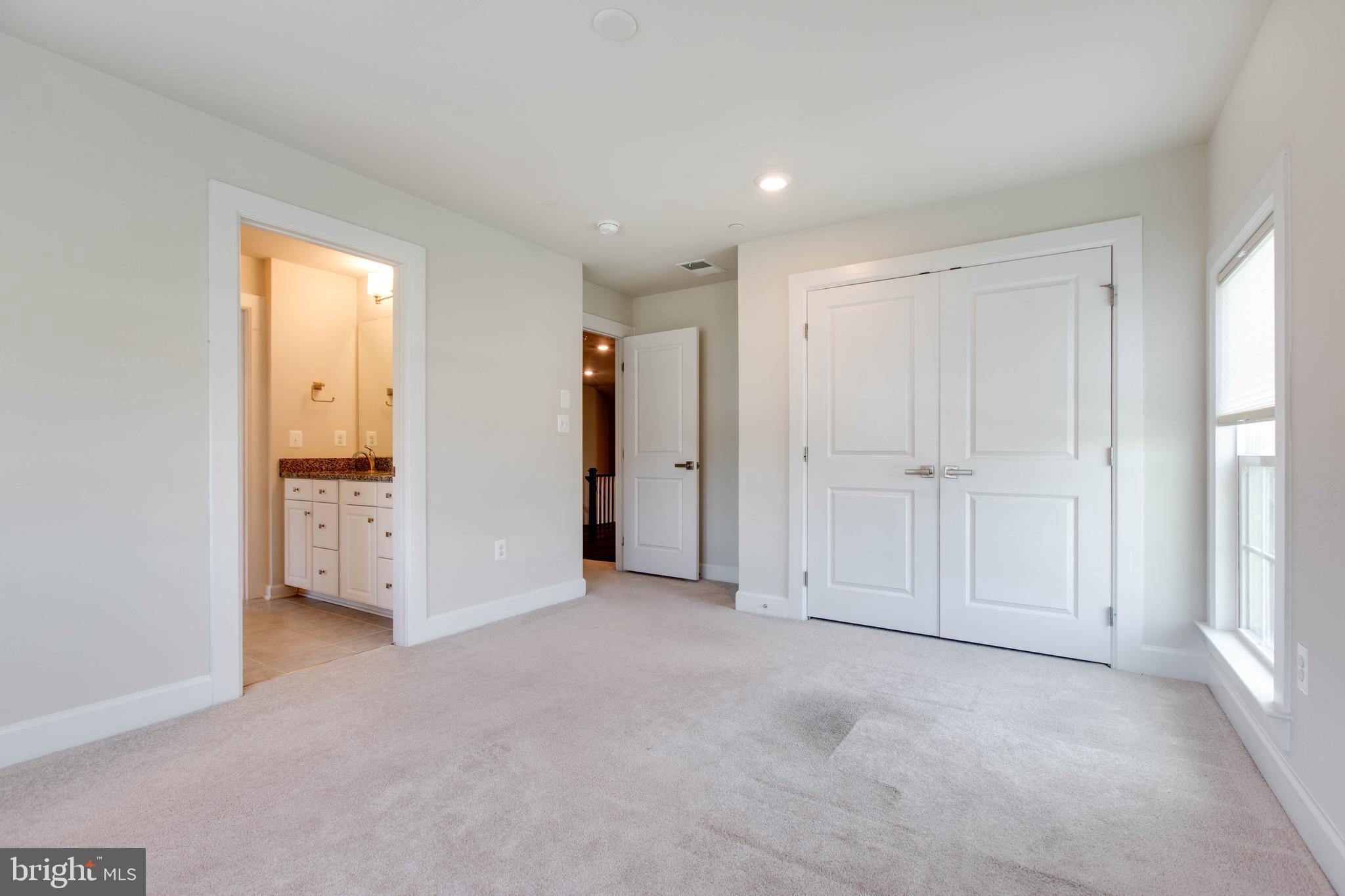 TURF VALLEY - Residential Lease