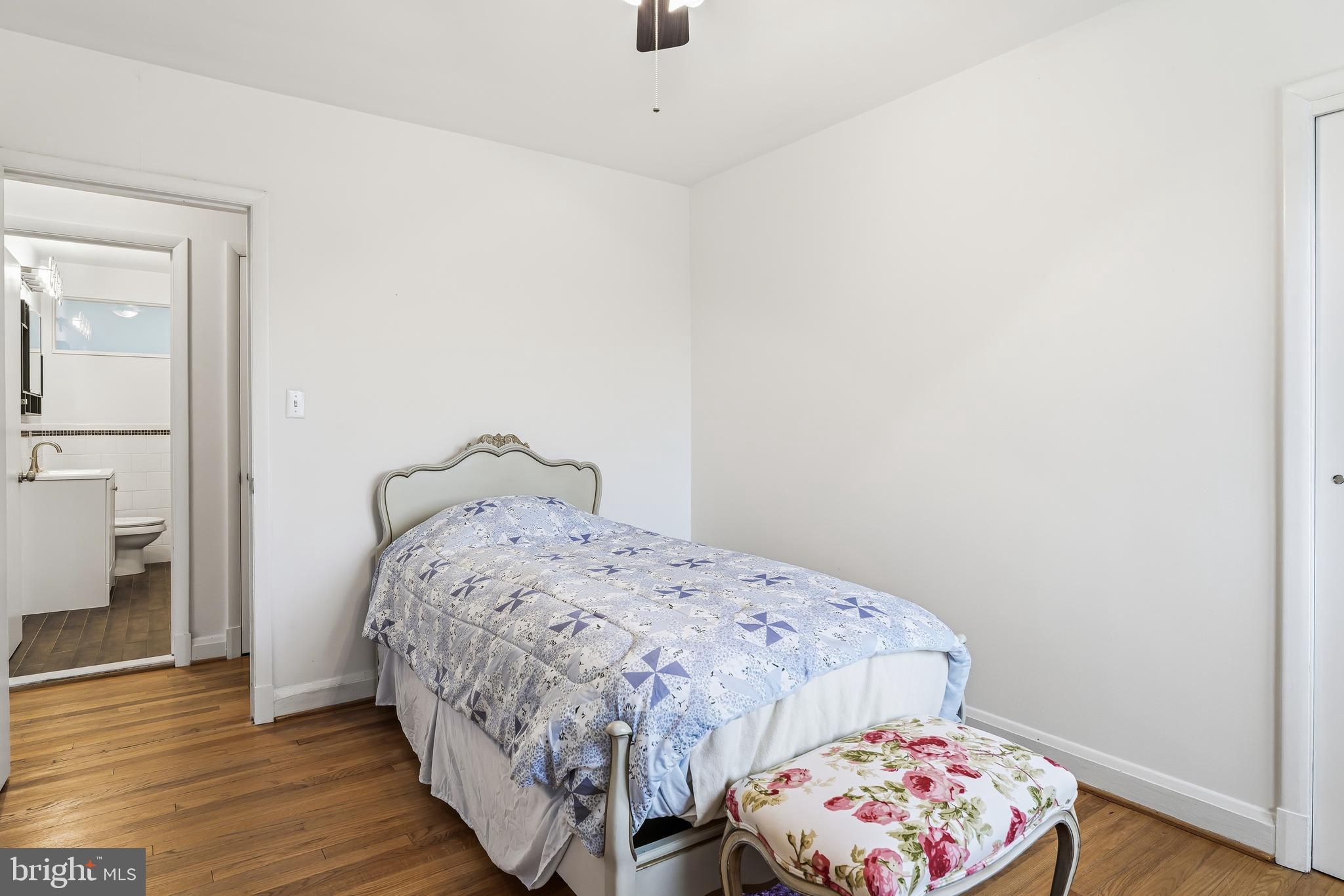 WATERFORD - Residential