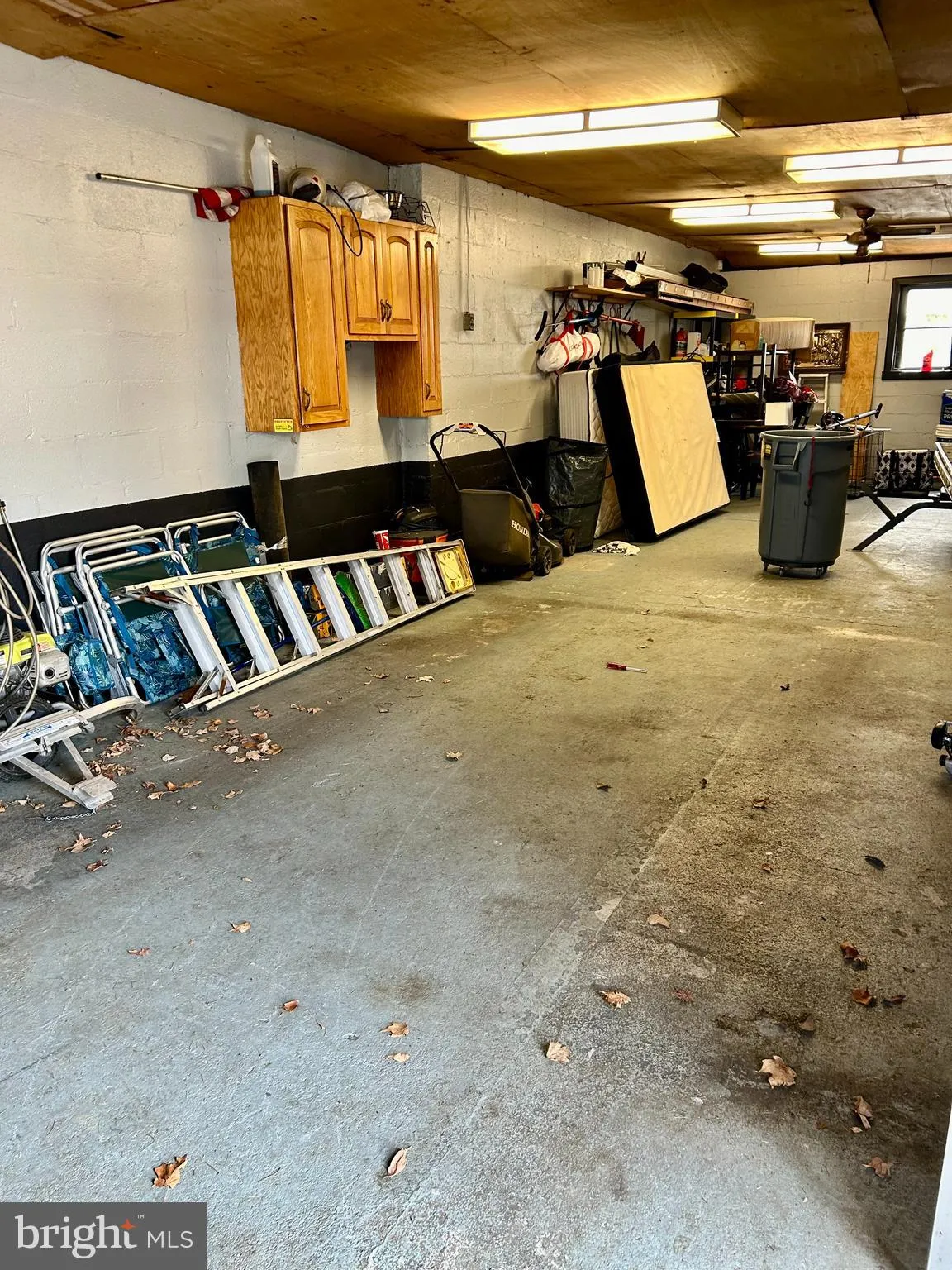 Morton, Pennsylvania 19070, United States, 3 Bedrooms Bedrooms, ,1 BathroomBathrooms,Residential,Active,93047