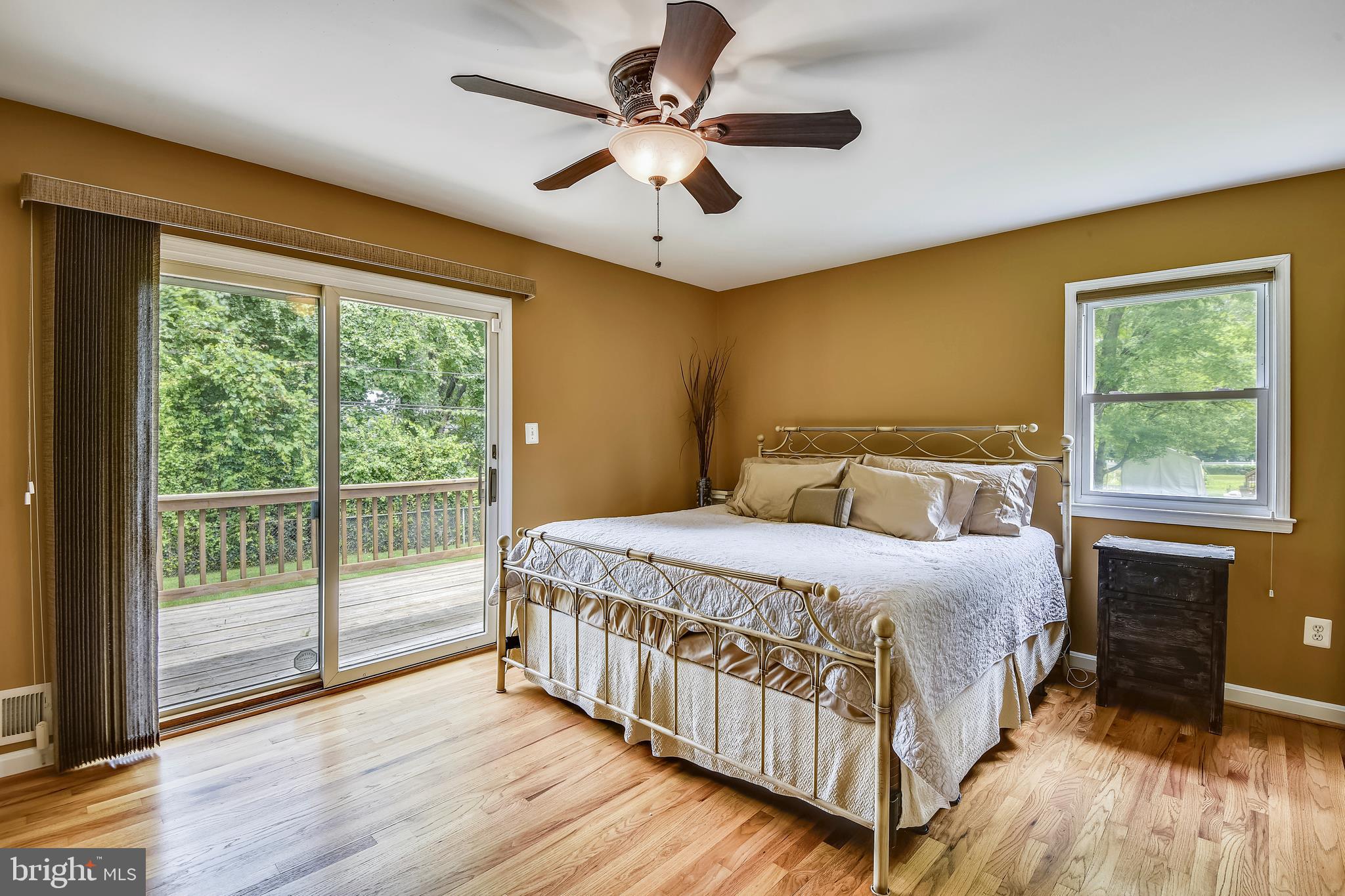 CAMPUS GREEN - Residential Lease