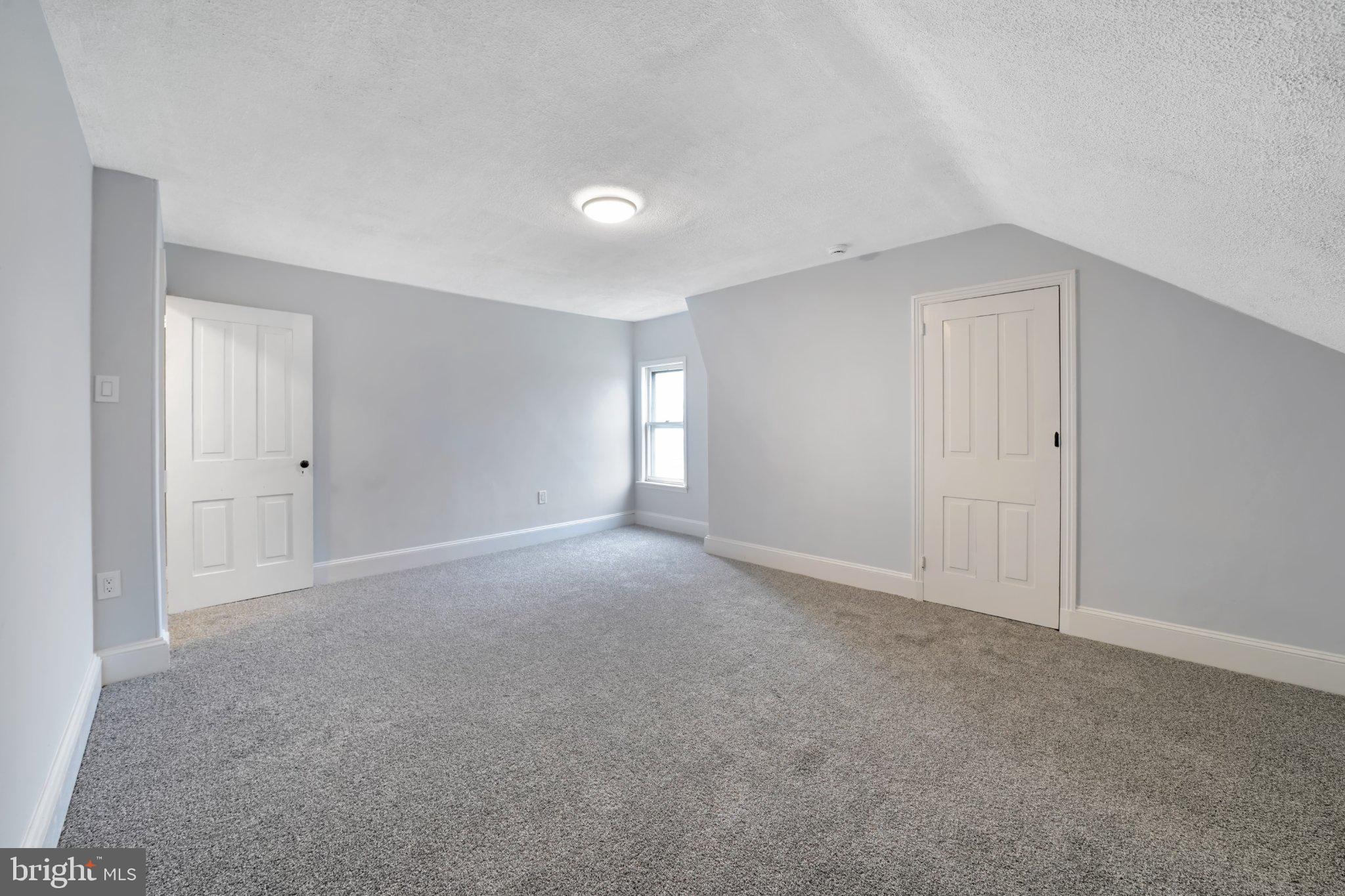 BUSTLETON - Residential