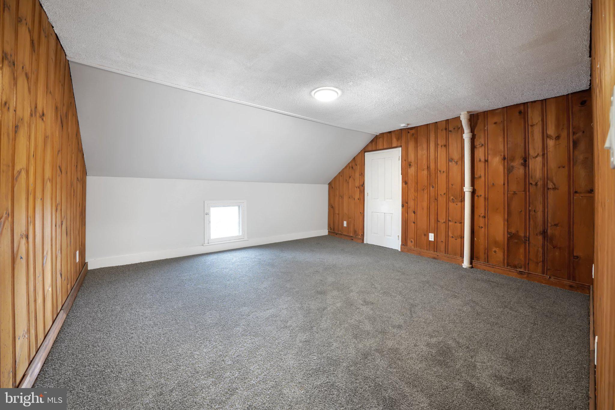 BUSTLETON - Residential