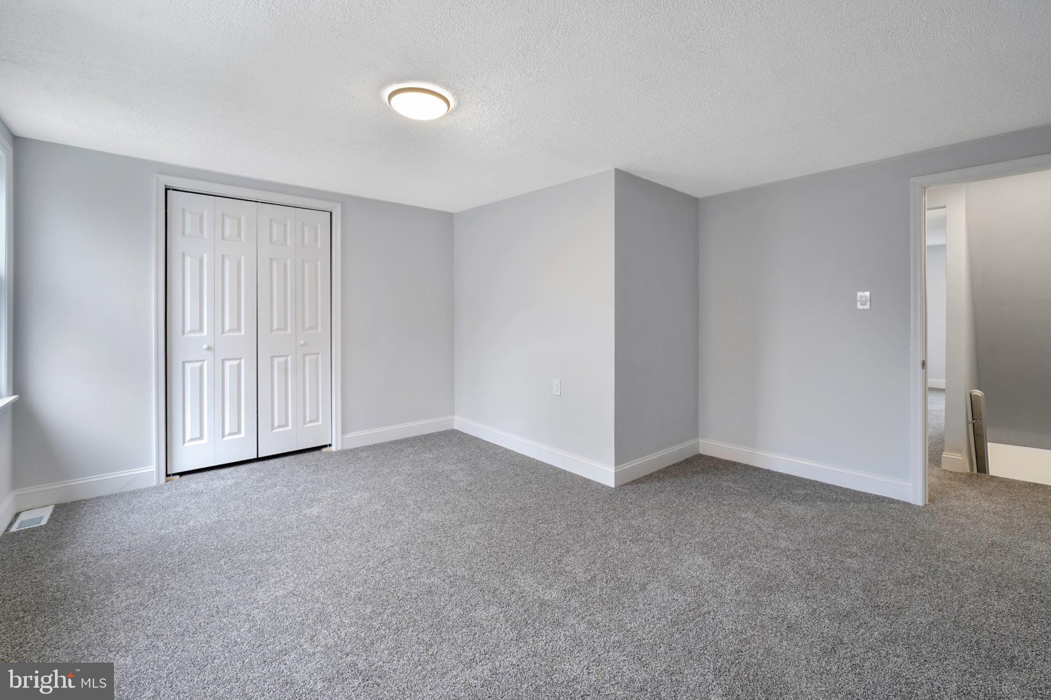 BUSTLETON - Residential