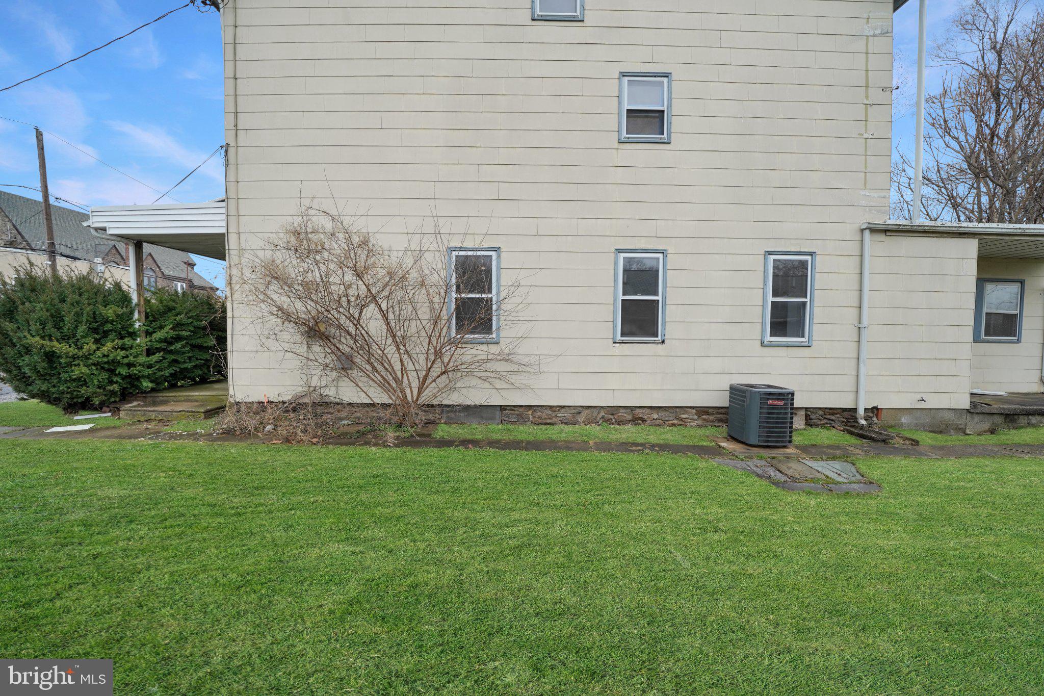 BUSTLETON - Residential