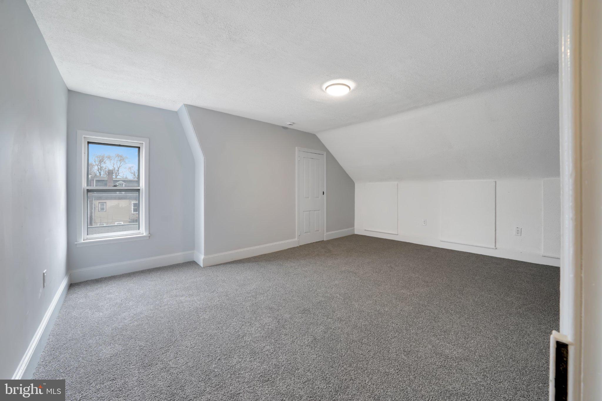 BUSTLETON - Residential