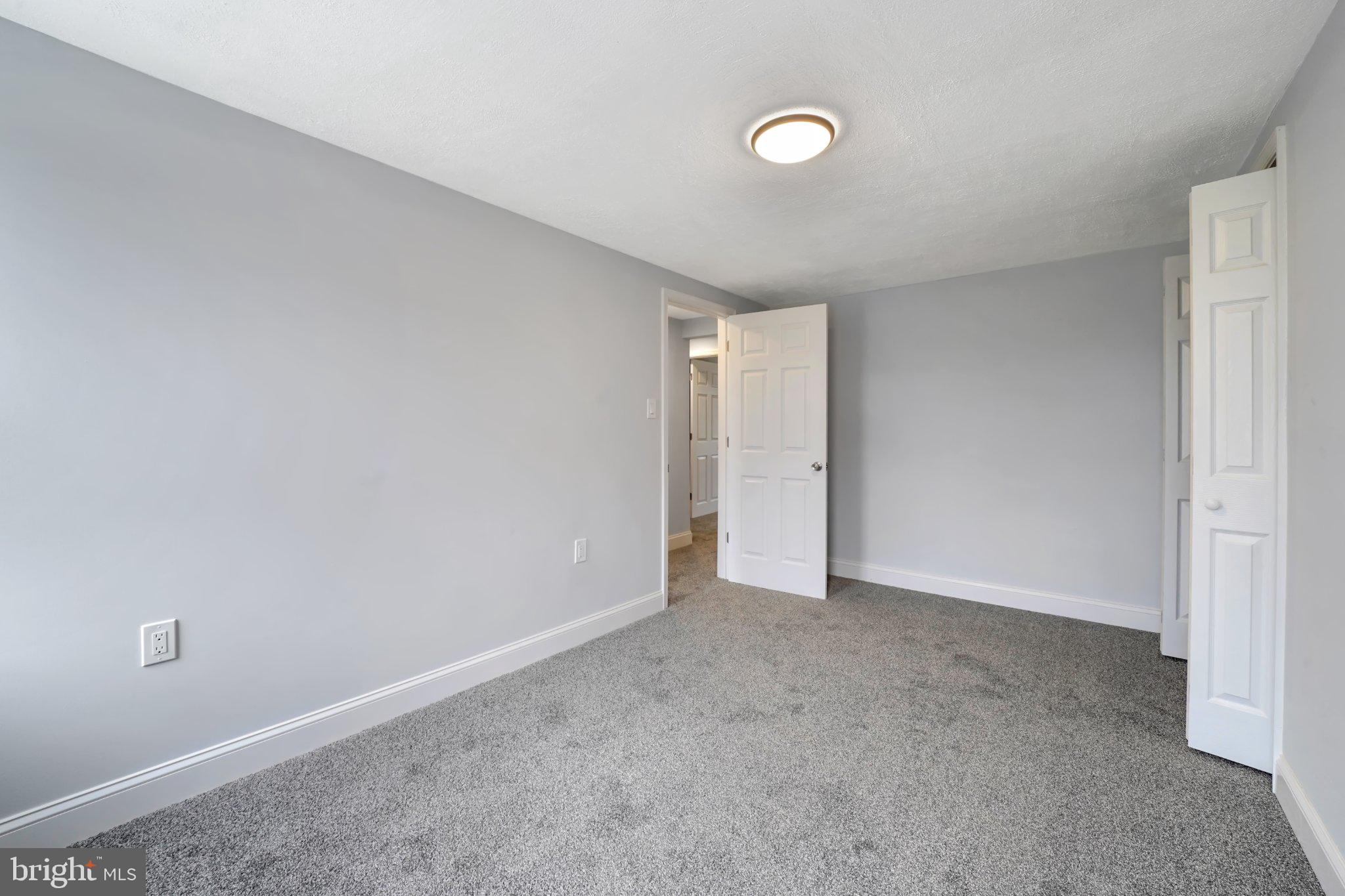 BUSTLETON - Residential