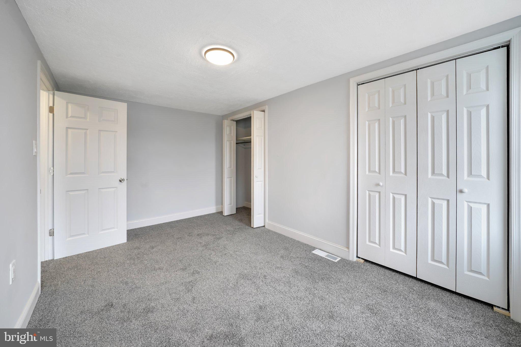 BUSTLETON - Residential