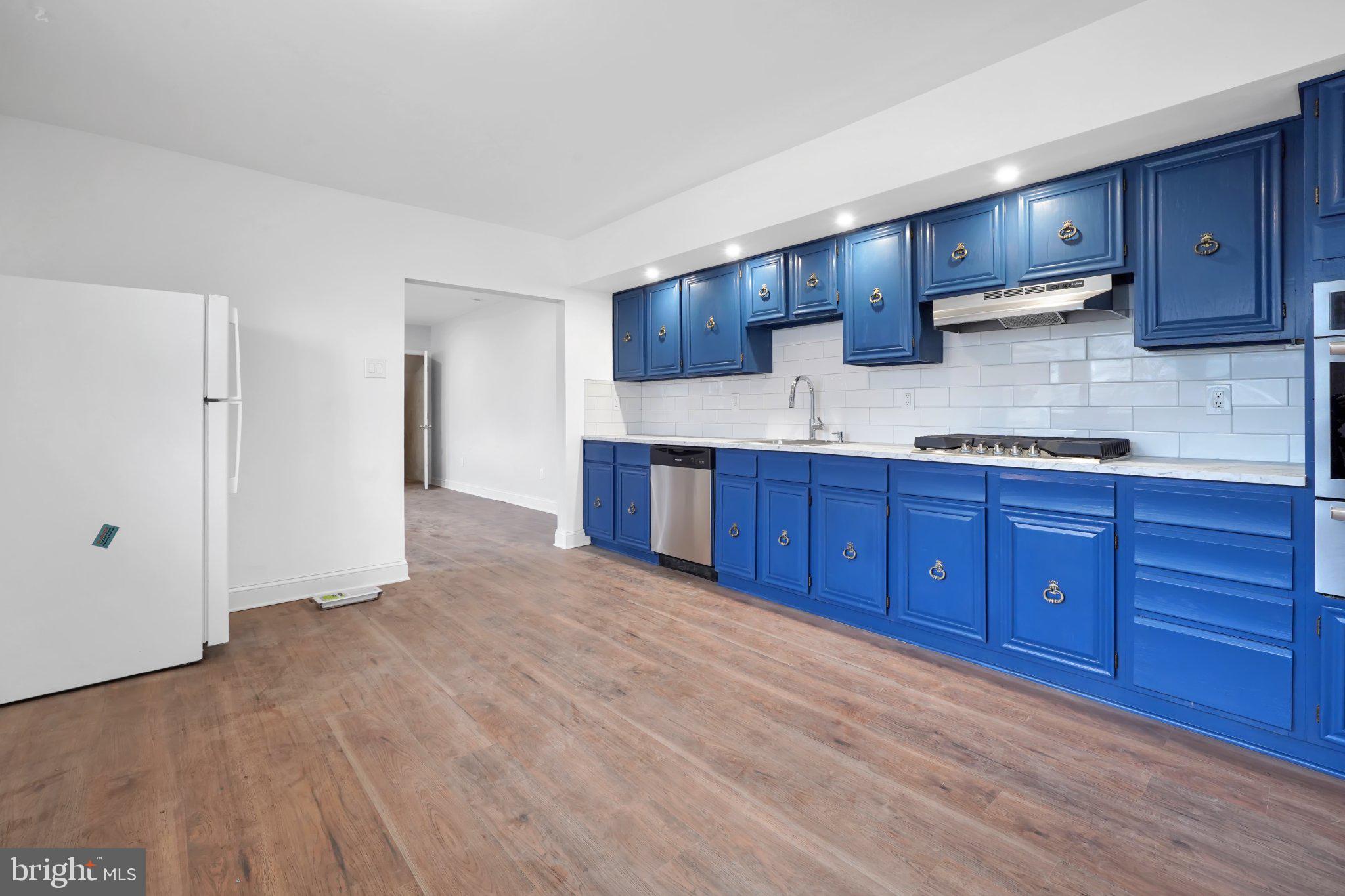 BUSTLETON - Residential