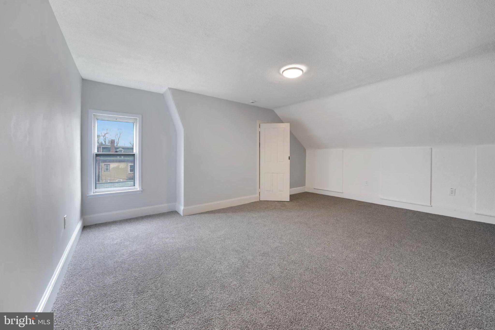 BUSTLETON - Residential