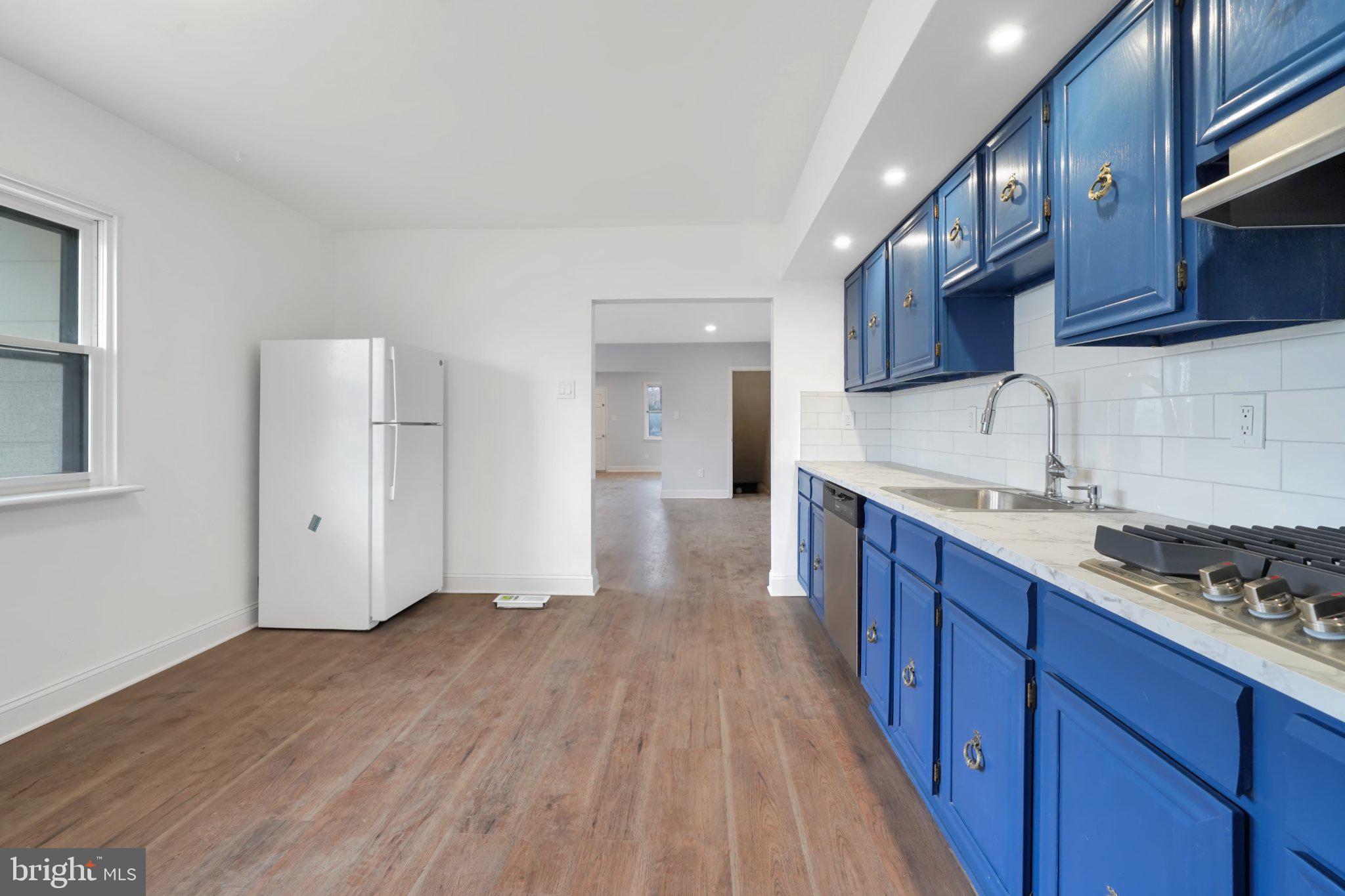 BUSTLETON - Residential