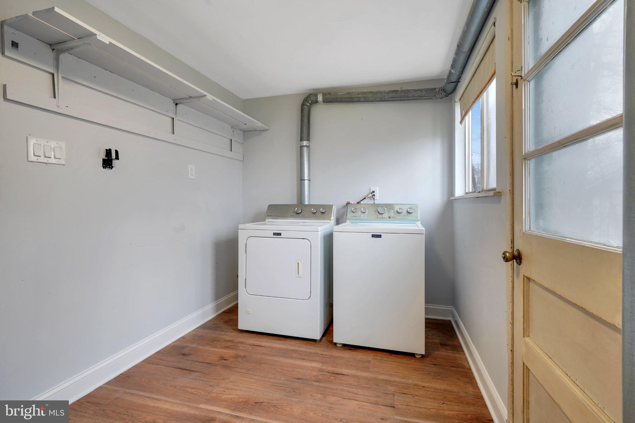 BUSTLETON - Residential