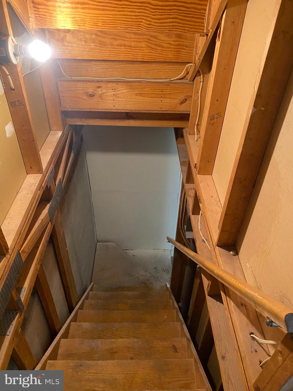 ASBURY WOODS - Residential