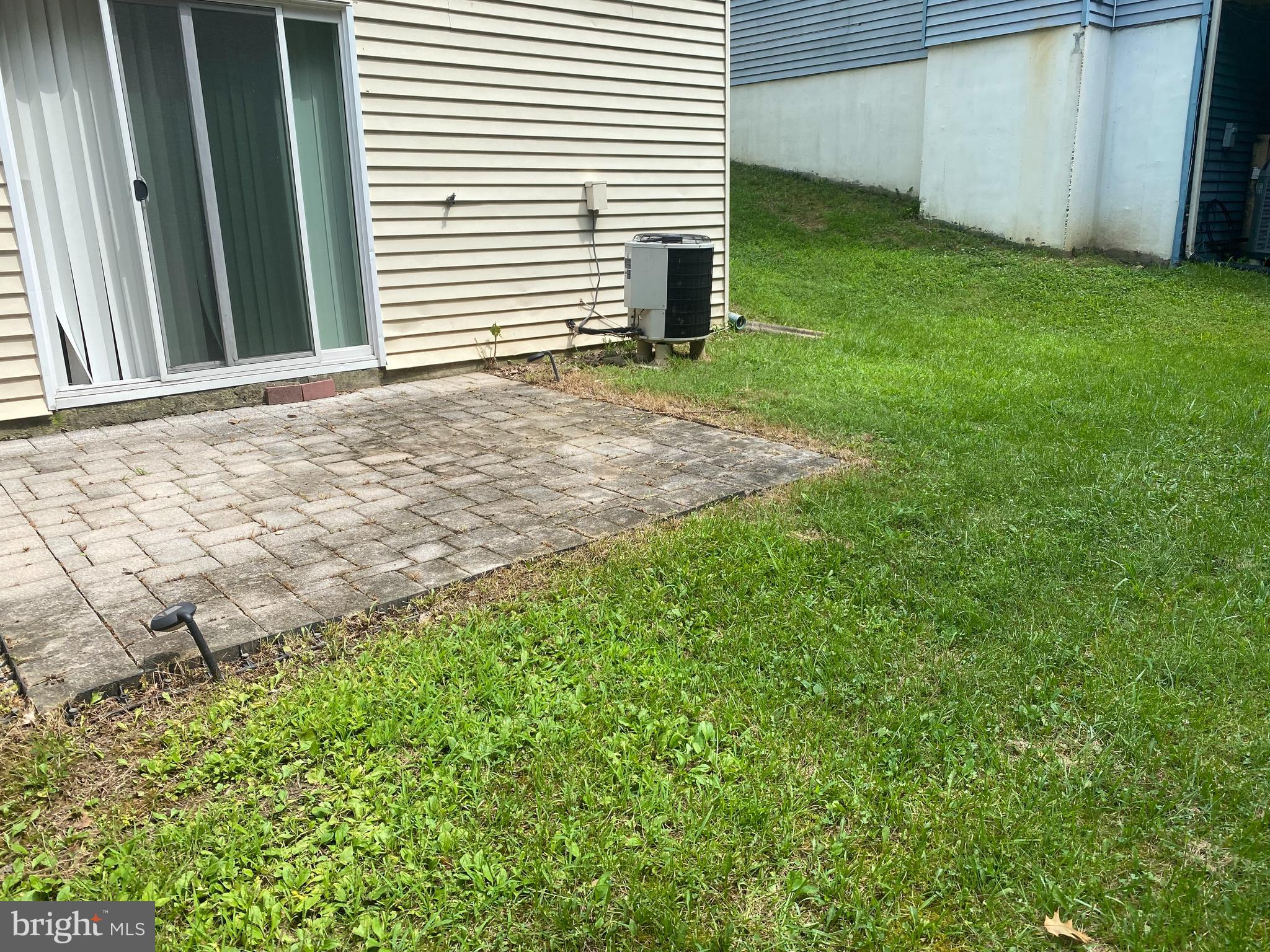 ASBURY WOODS - Residential