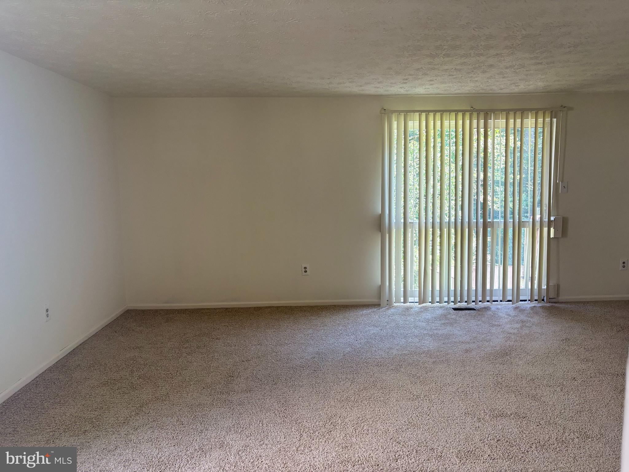 ASBURY WOODS - Residential