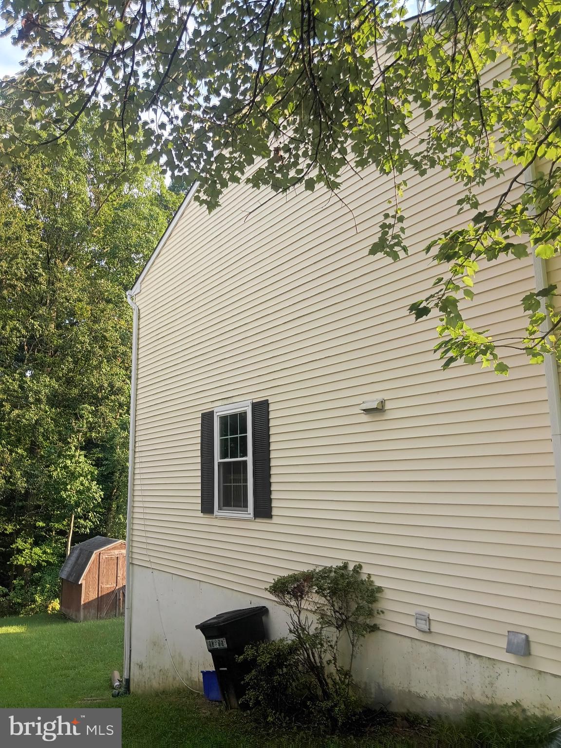 ASBURY WOODS - Residential