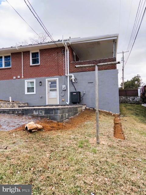 COLONIAL PARK - Residential