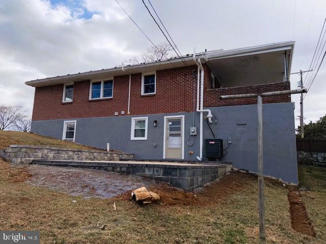 COLONIAL PARK - Residential