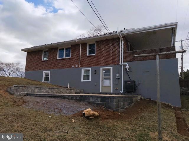 COLONIAL PARK - Residential