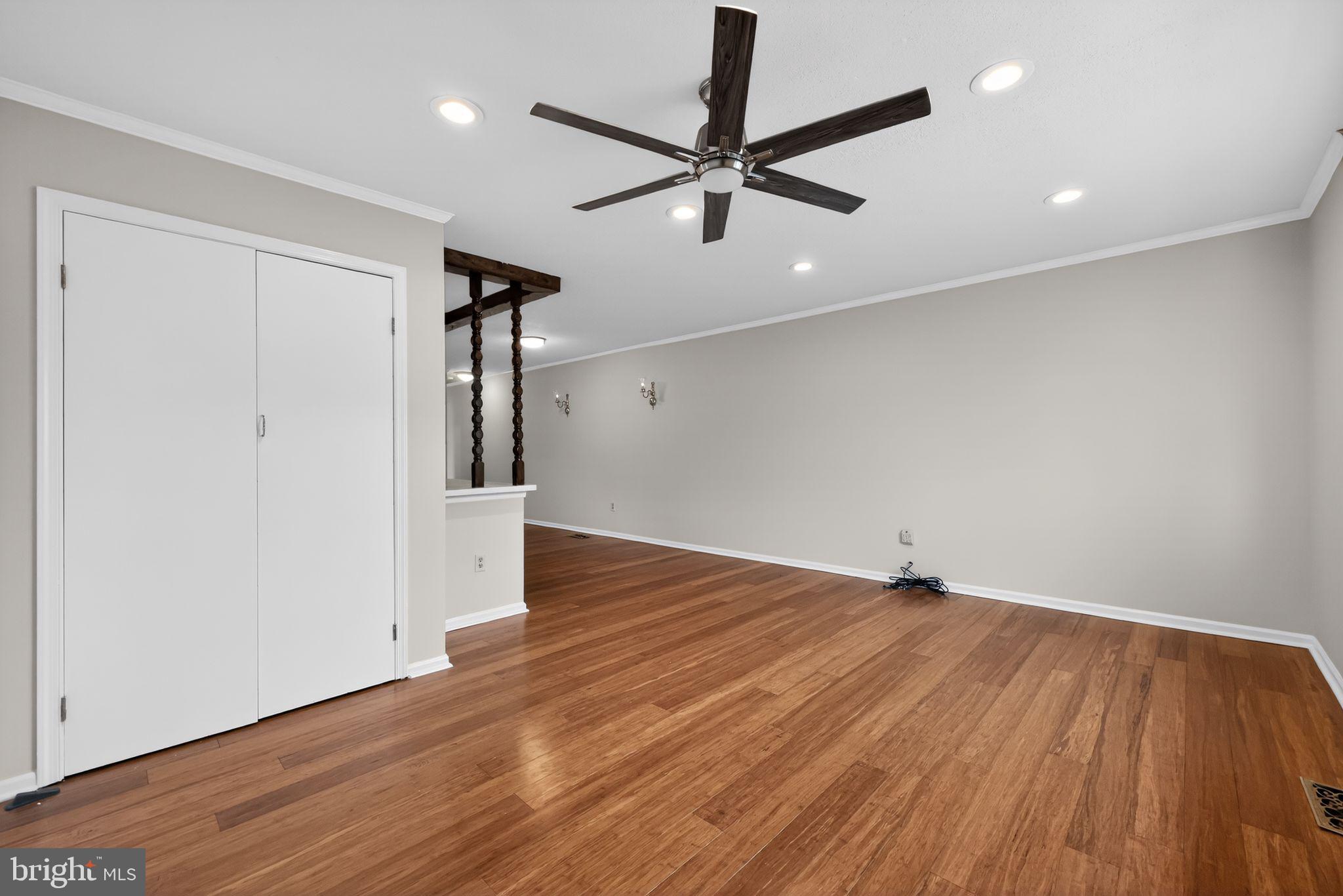 BUSTLETON - Residential