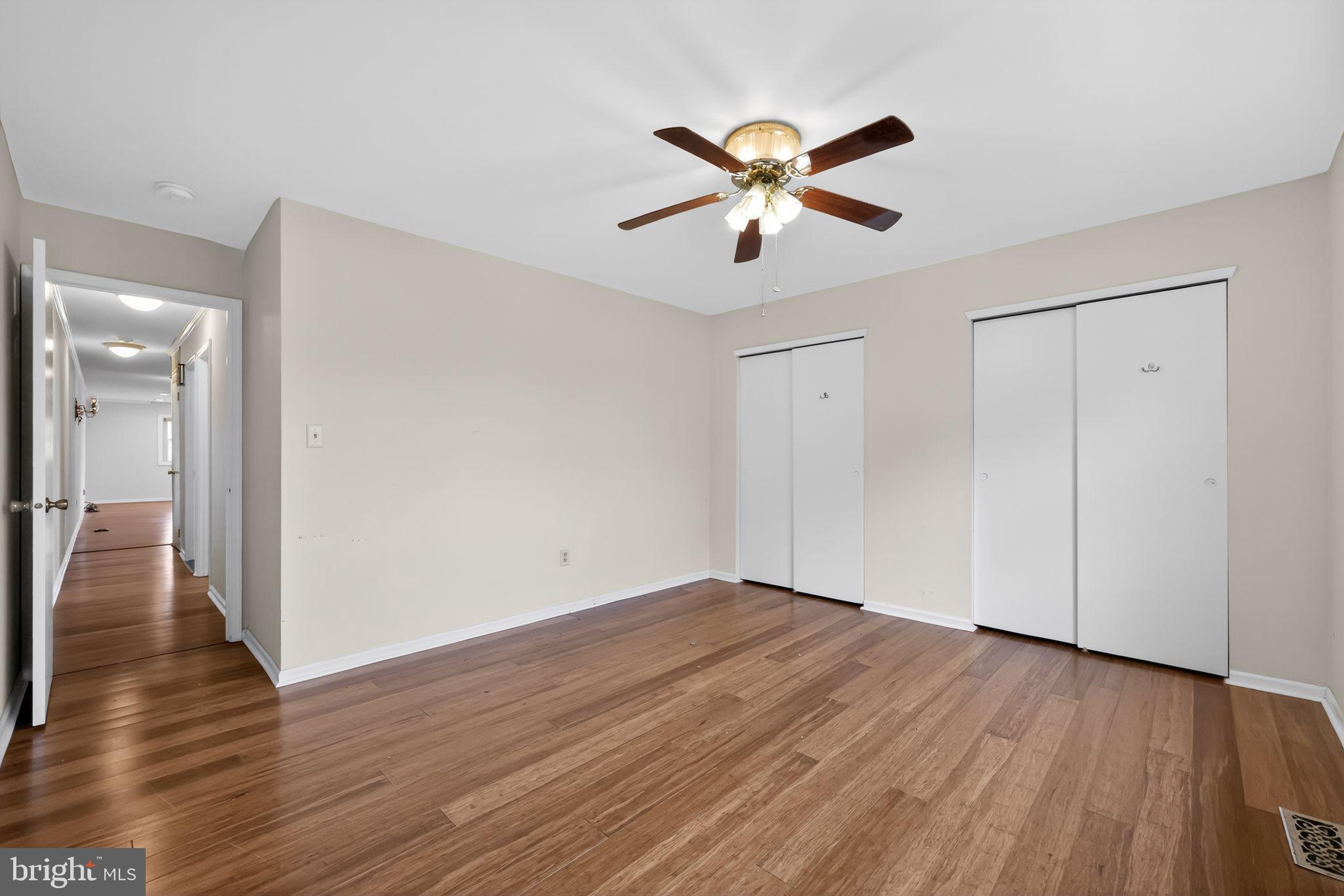 BUSTLETON - Residential