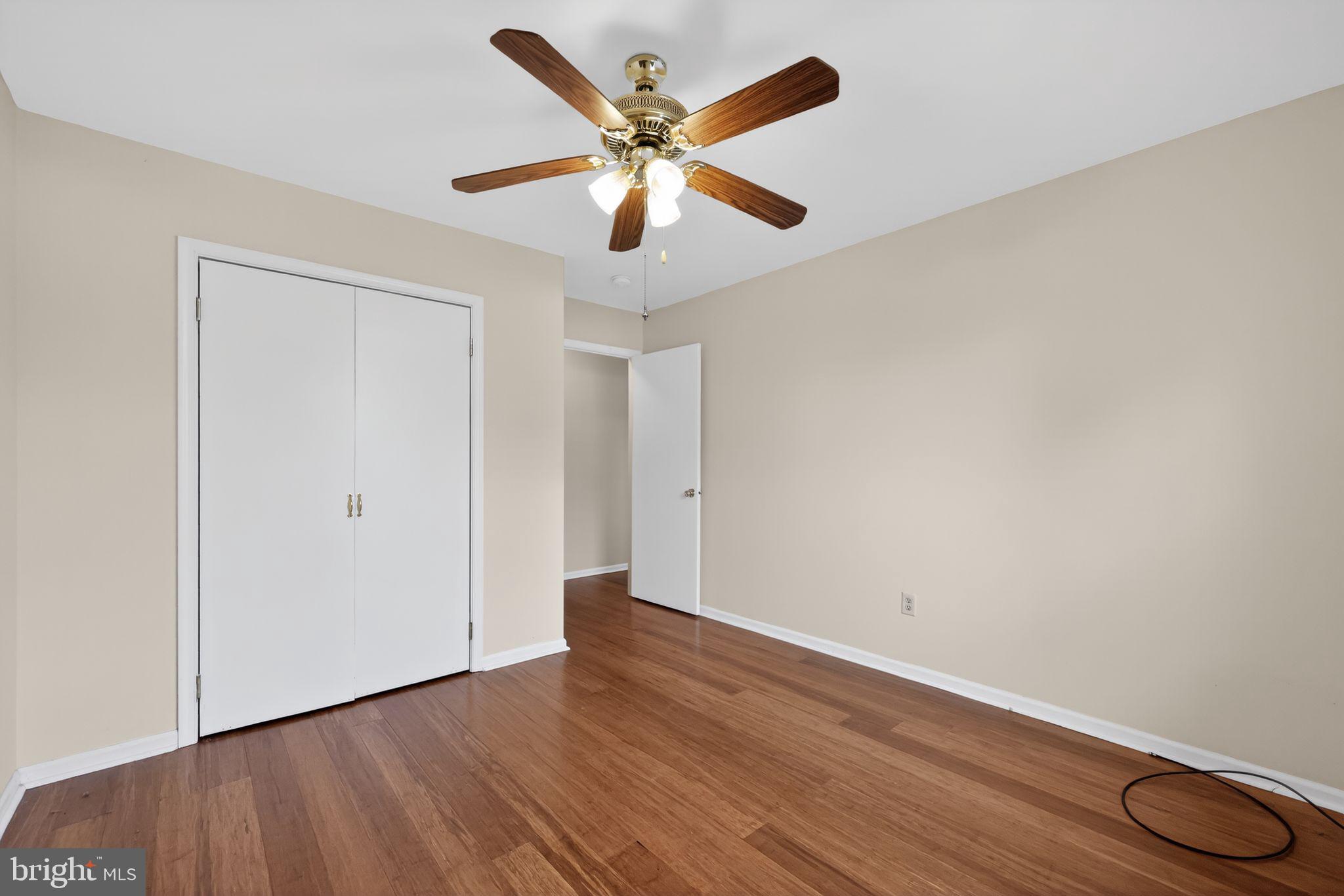 BUSTLETON - Residential