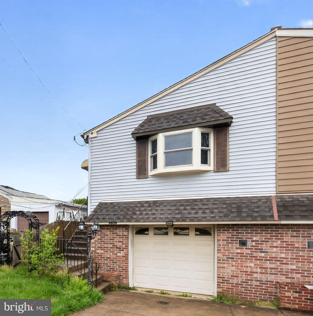 BUSTLETON - Residential