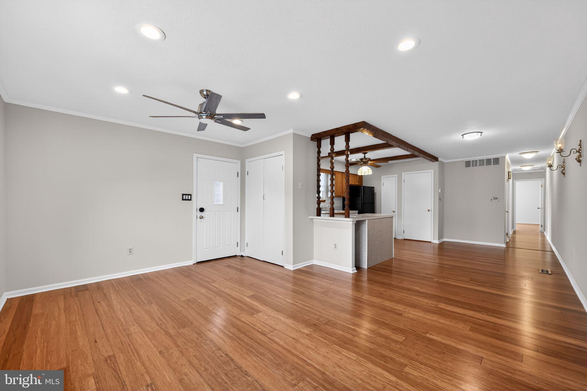 BUSTLETON - Residential