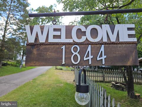 Vacant Land For Sale - BLOCK 18 LOT 44 Hollow Log<br/> FALLING WATERS, WV 25419