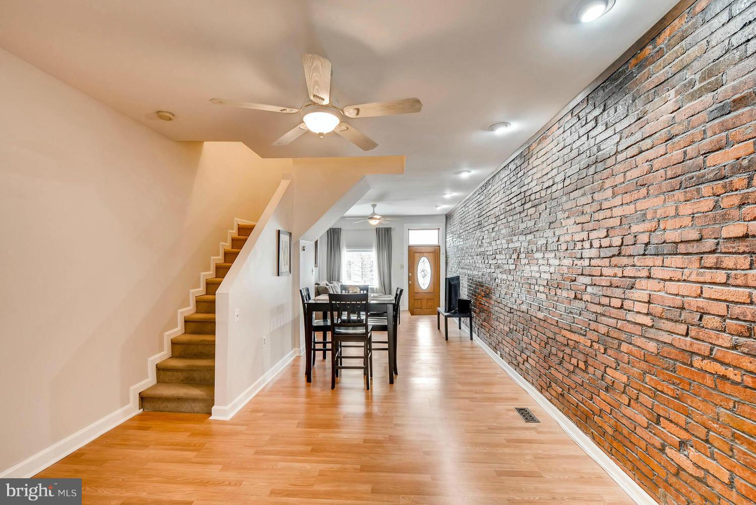 HIGHLANDTOWN - Residential