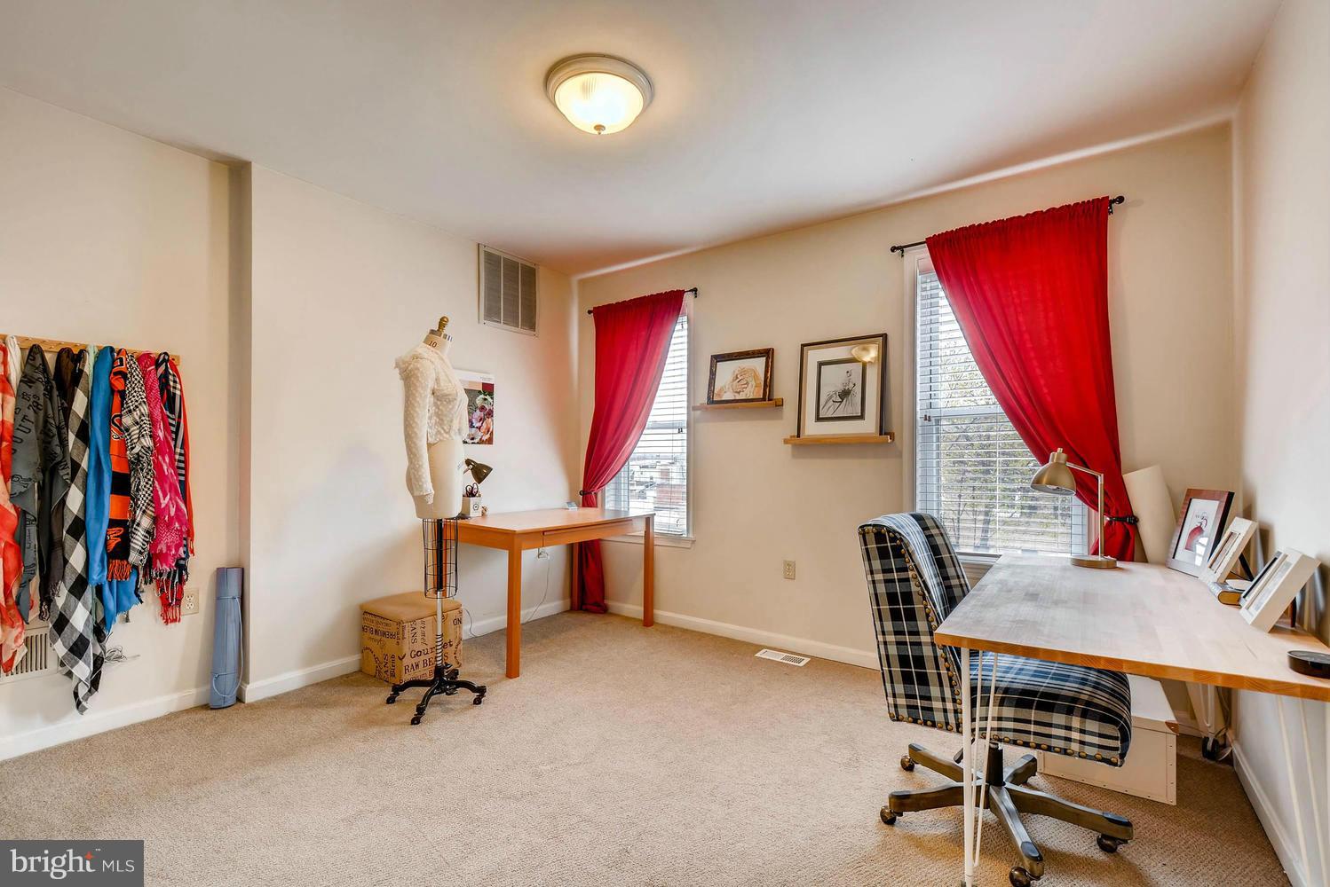 HIGHLANDTOWN - Residential