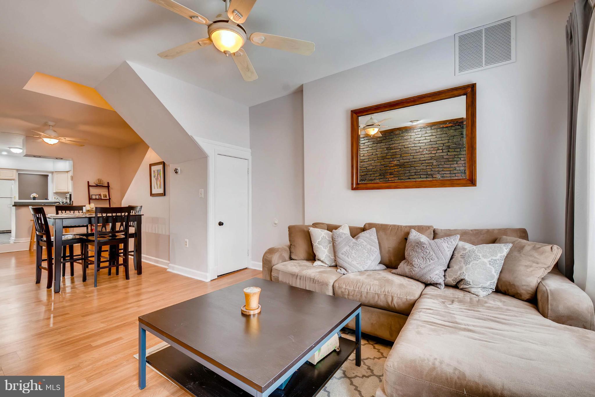 HIGHLANDTOWN - Residential