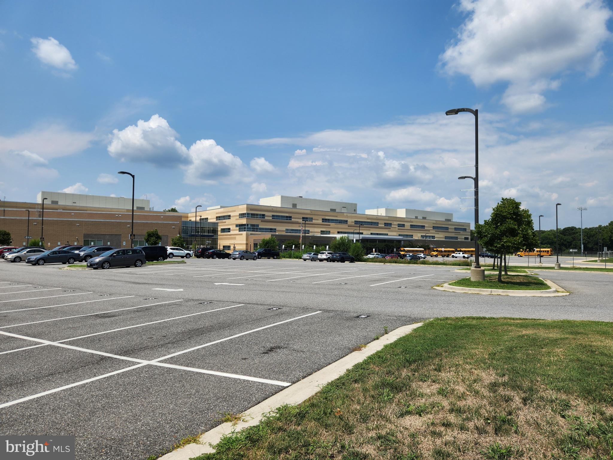 OLDE SEVERNA PARK - Residential