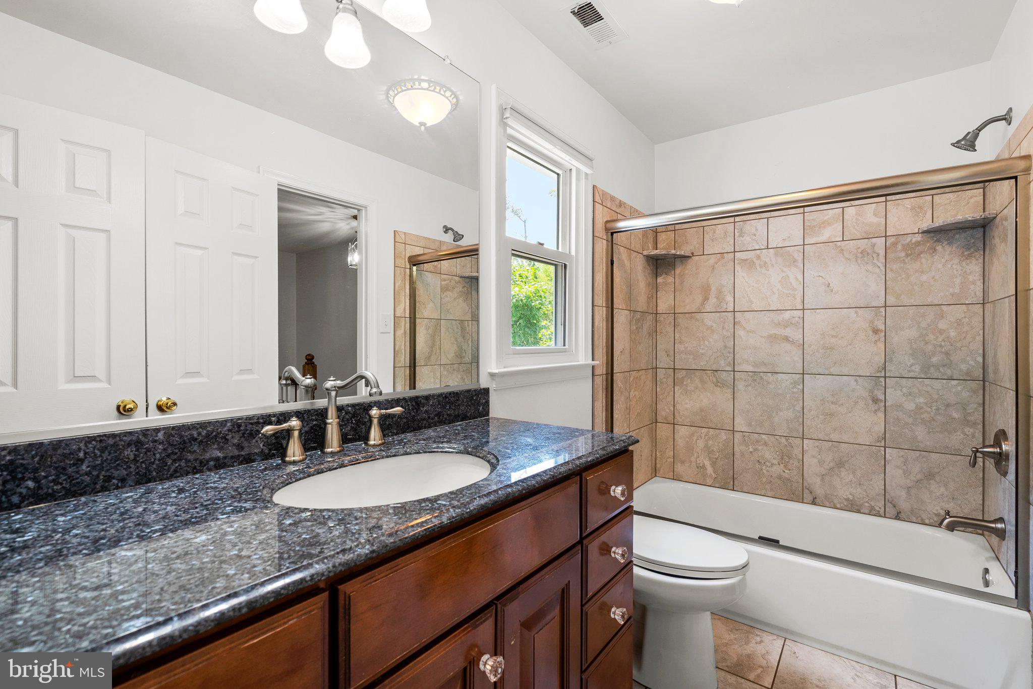 OLDE SEVERNA PARK - Residential