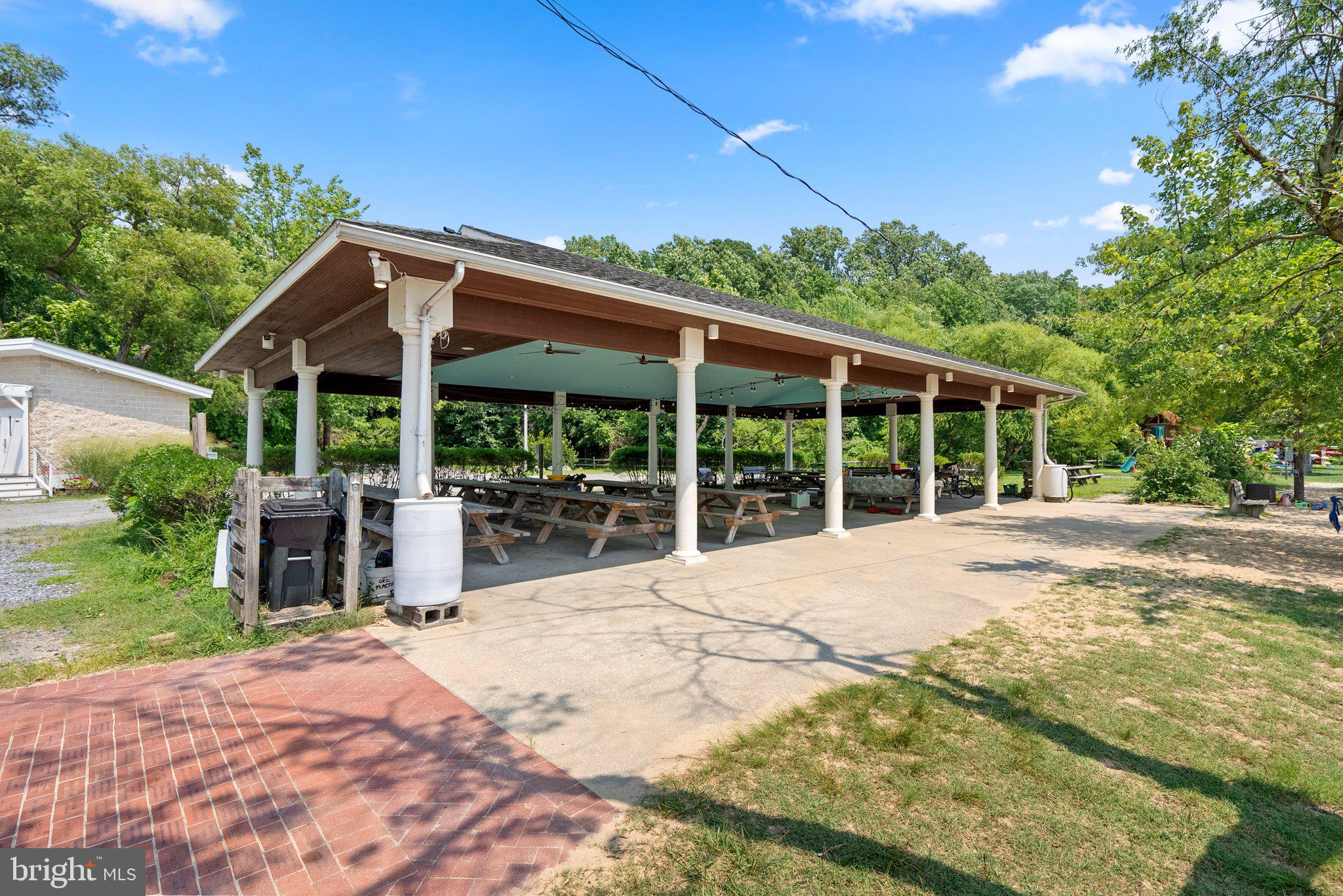 OLDE SEVERNA PARK - Residential