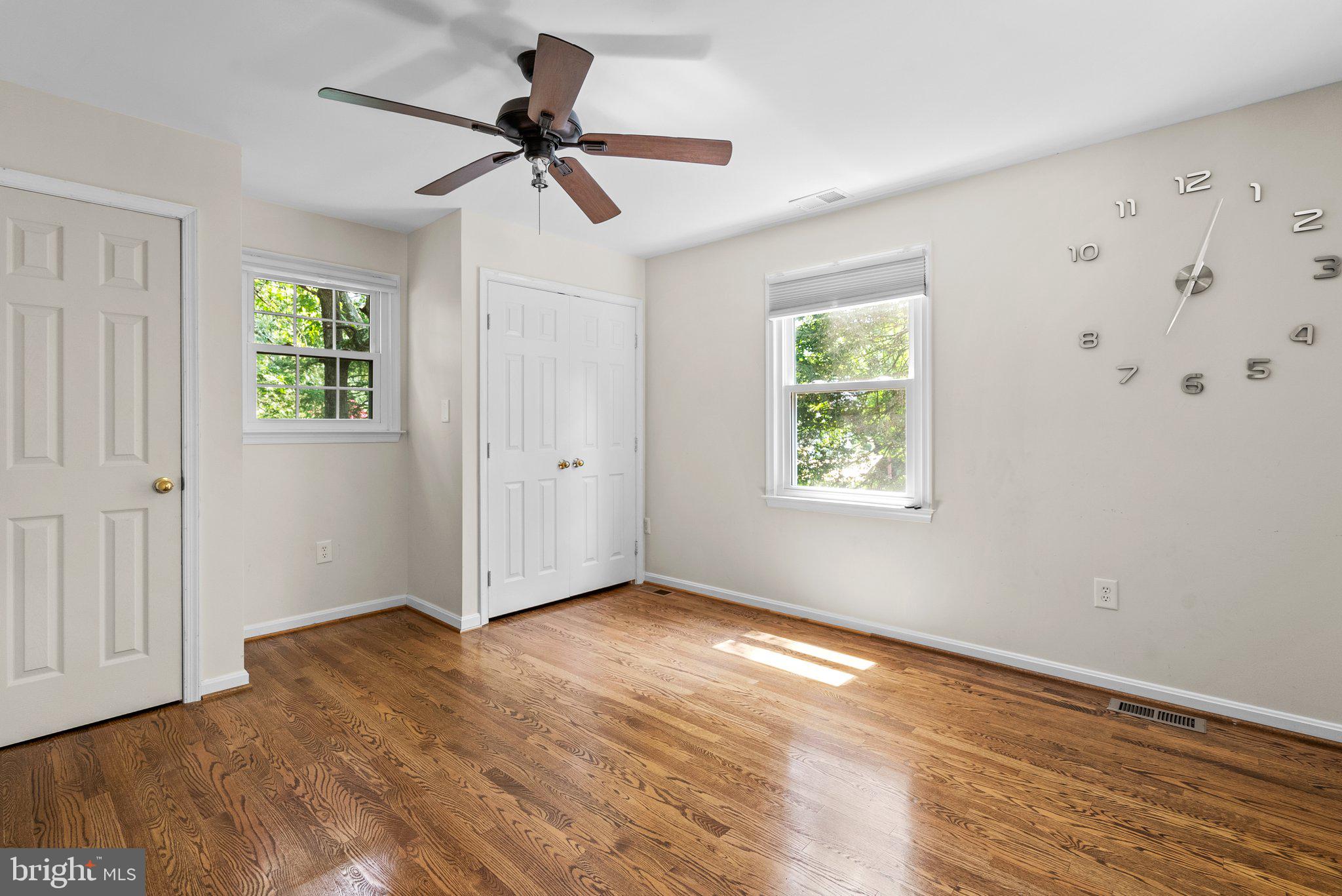 OLDE SEVERNA PARK - Residential