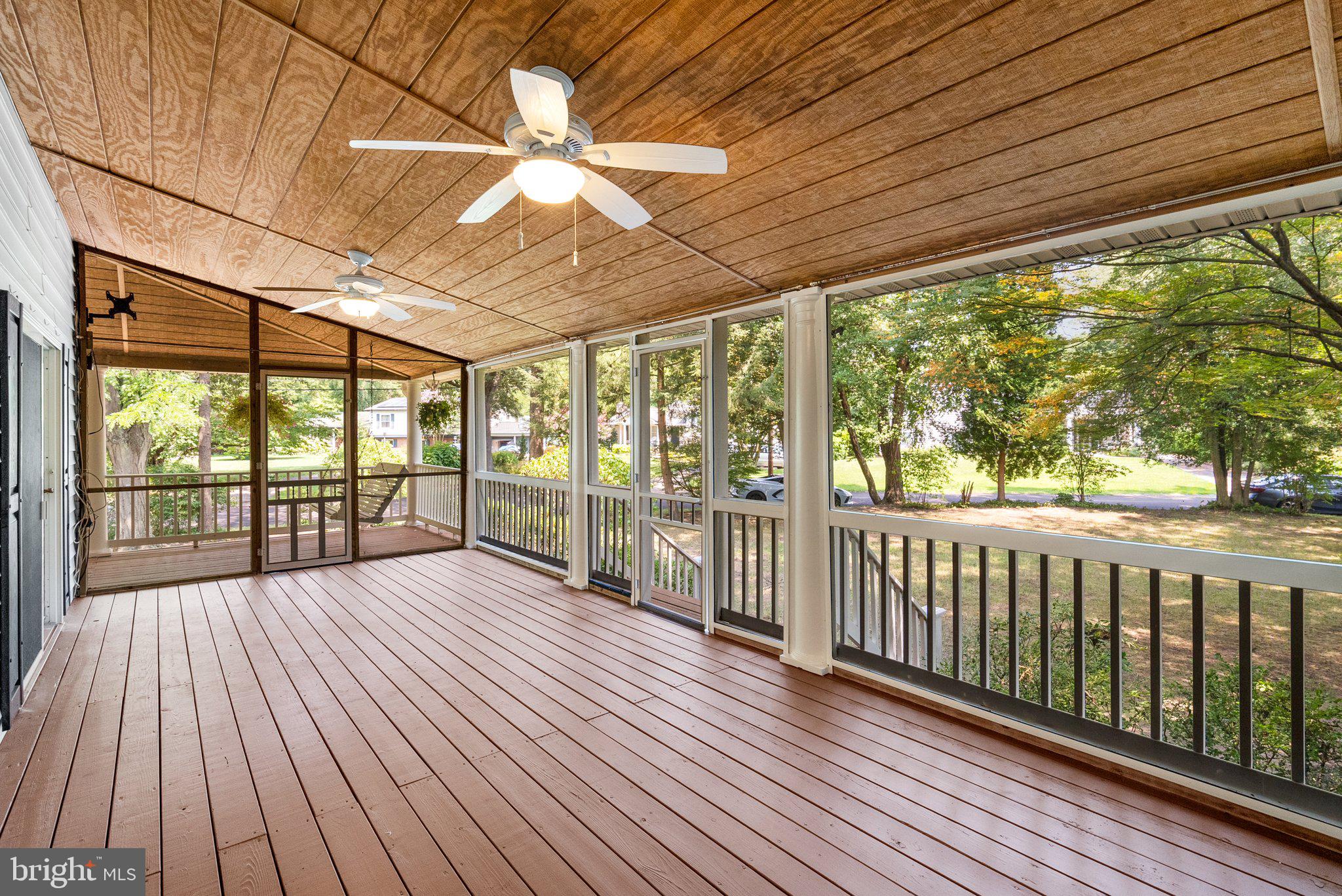 OLDE SEVERNA PARK - Residential