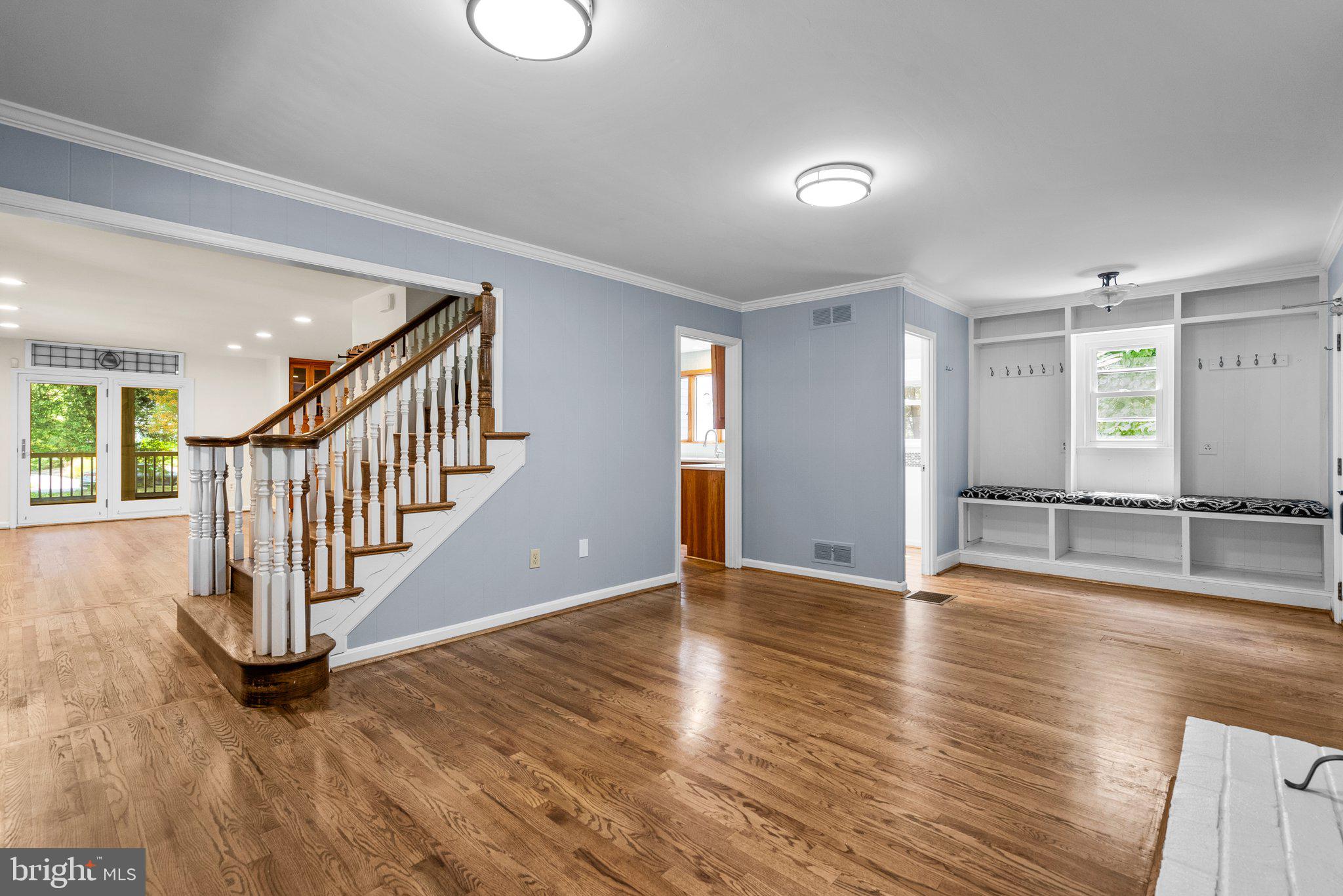 OLDE SEVERNA PARK - Residential