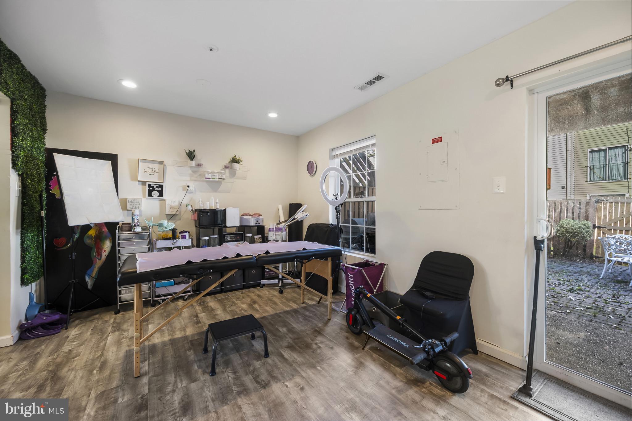 REGENCY TOWNS PLAT TWO - Residential