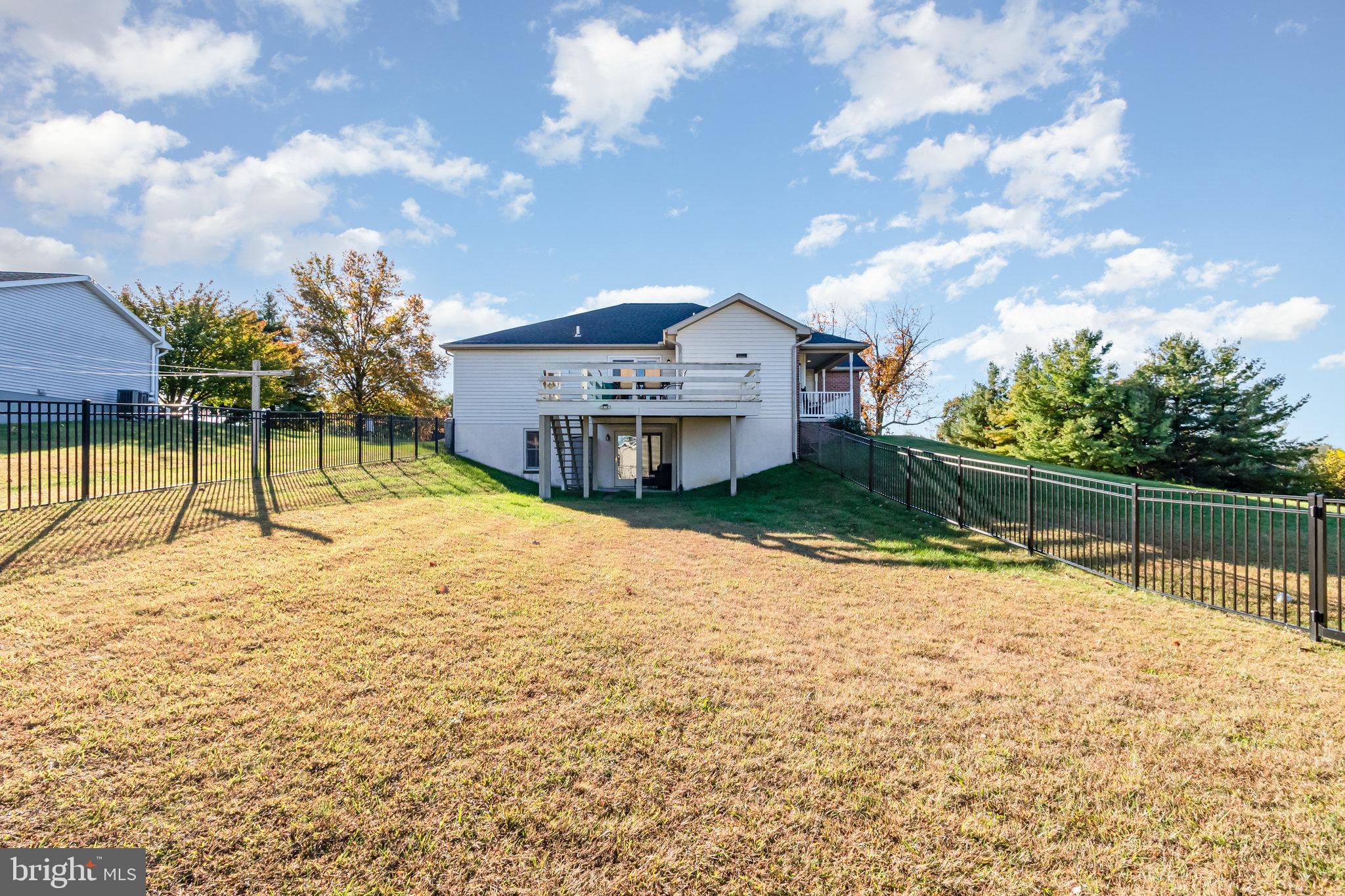 LAKE MEADE - Residential
