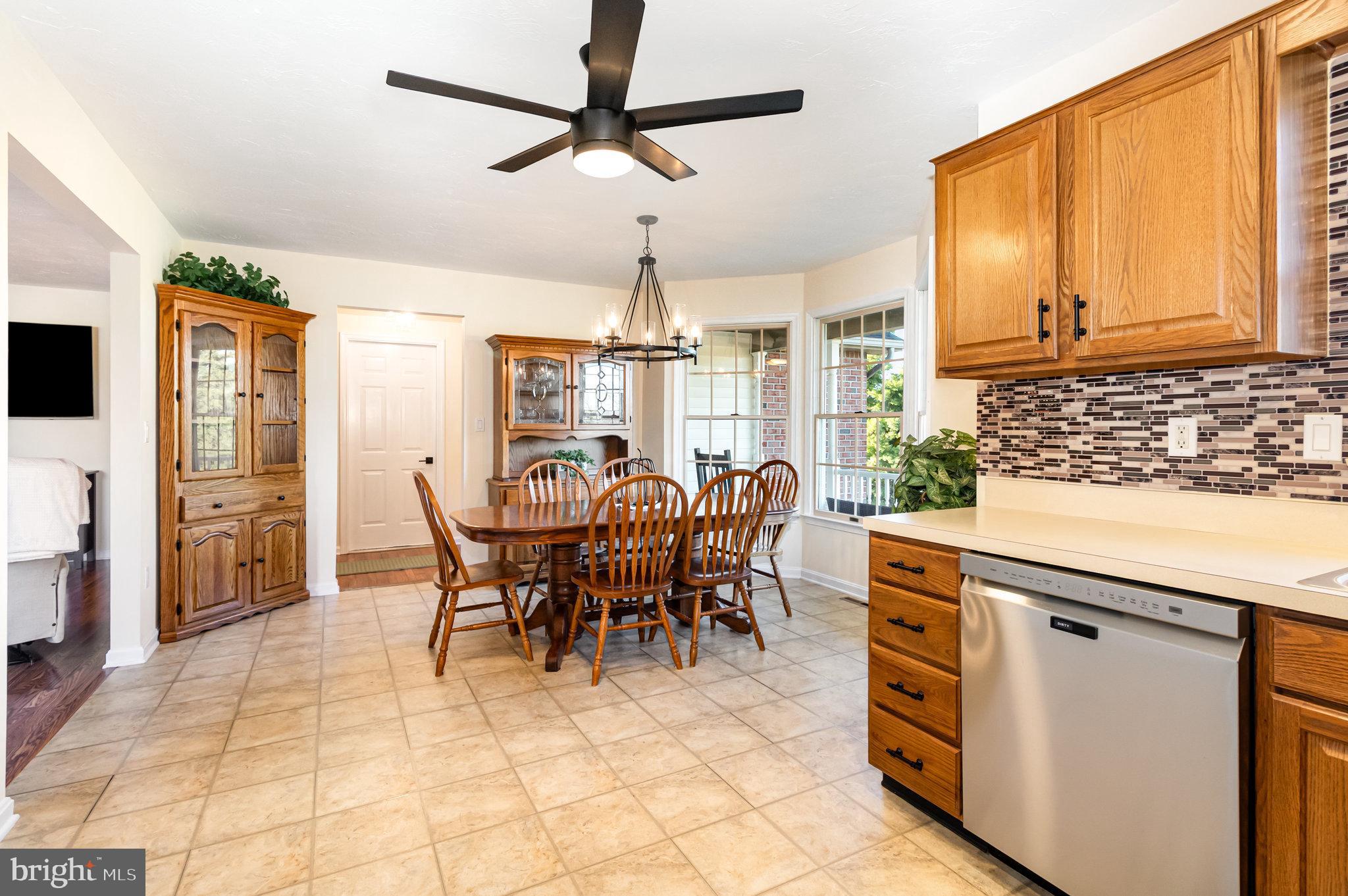 LAKE MEADE - Residential