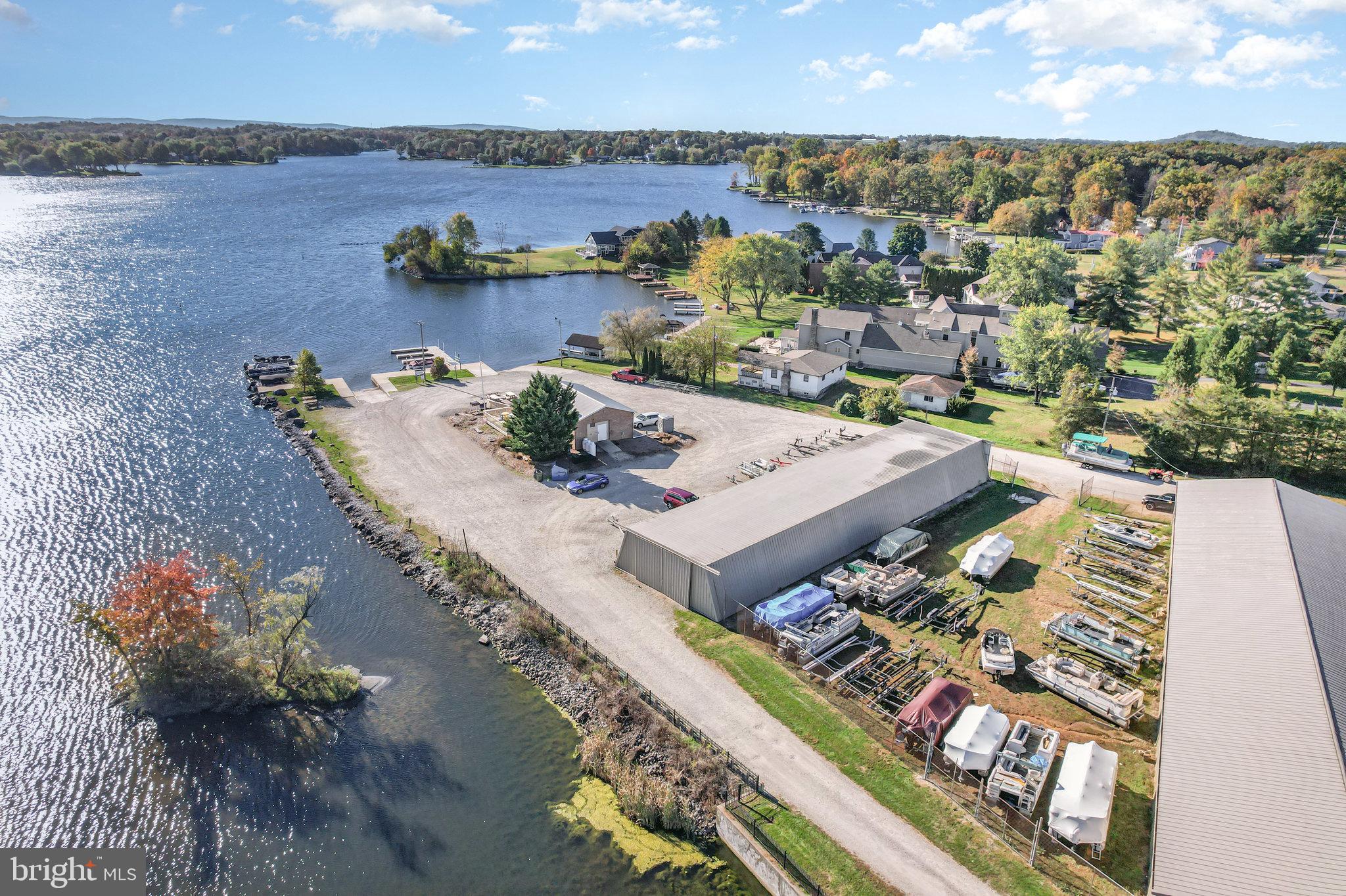 LAKE MEADE - Residential