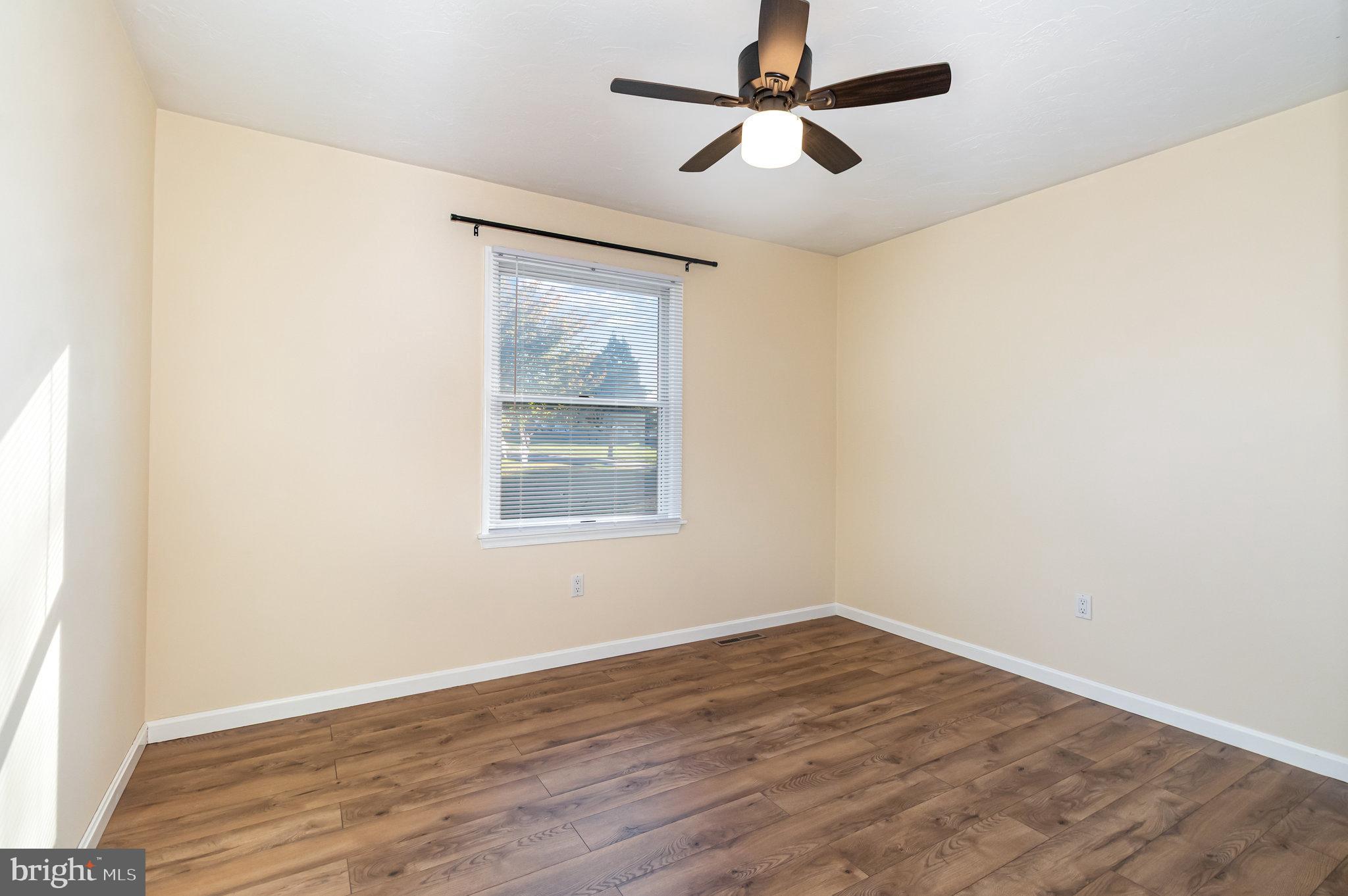 LAKE MEADE - Residential