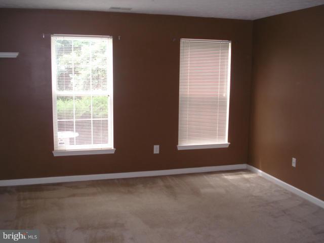 PINEY ORCHARD - Residential Lease