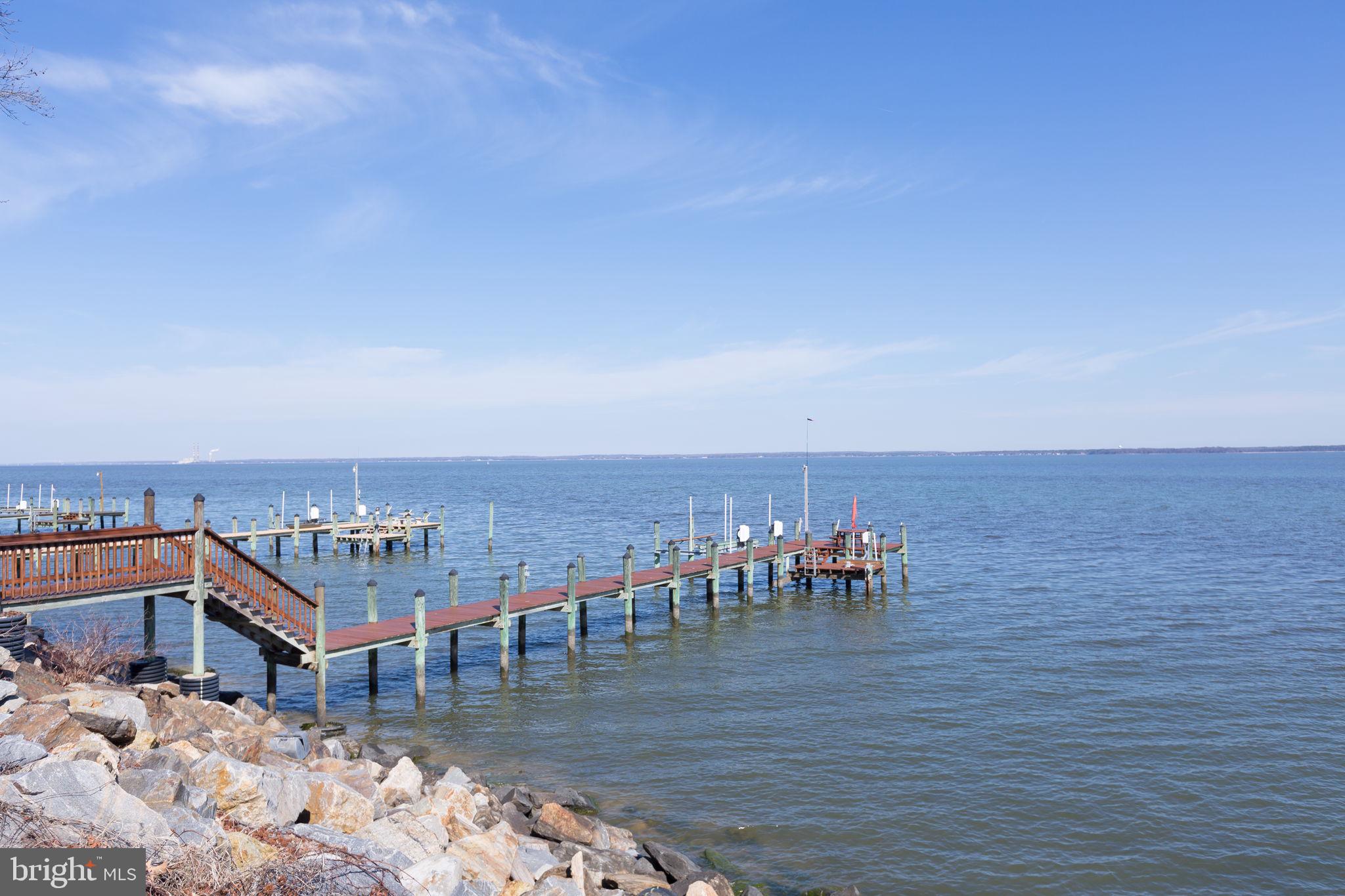 BLUFF POINT - Residential