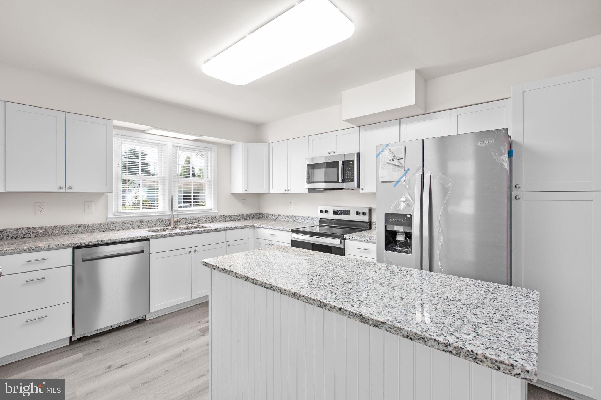 BLUFF POINT - Residential