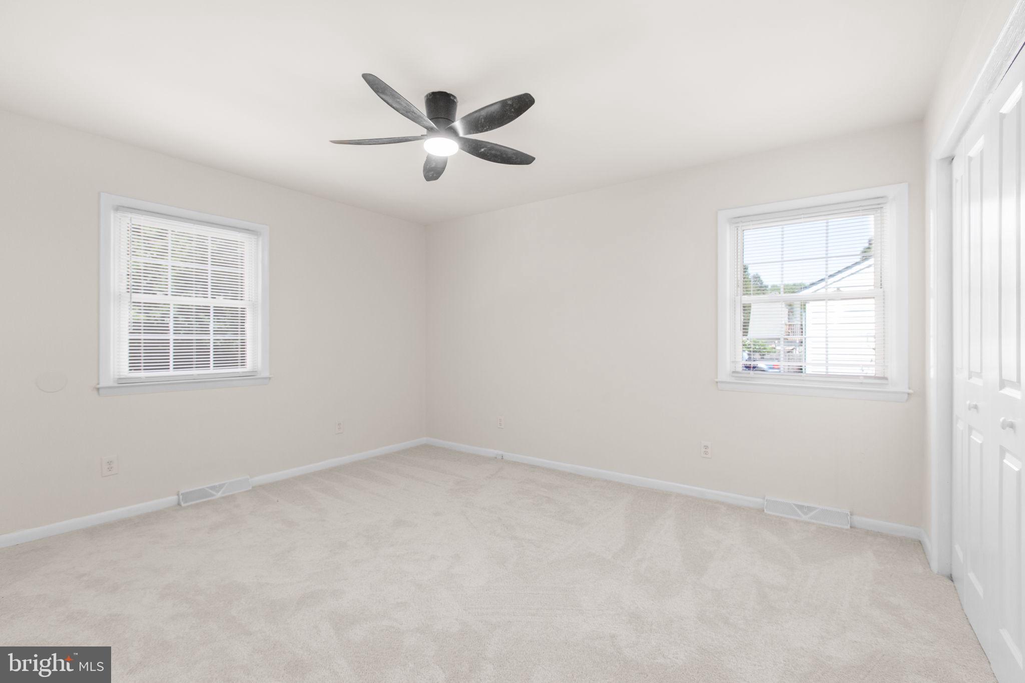 BLUFF POINT - Residential