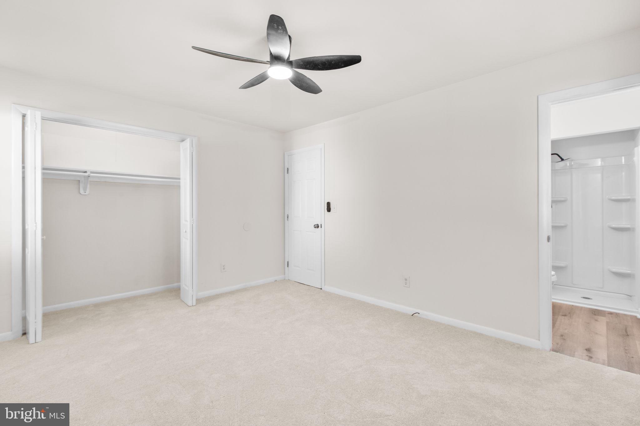 BLUFF POINT - Residential