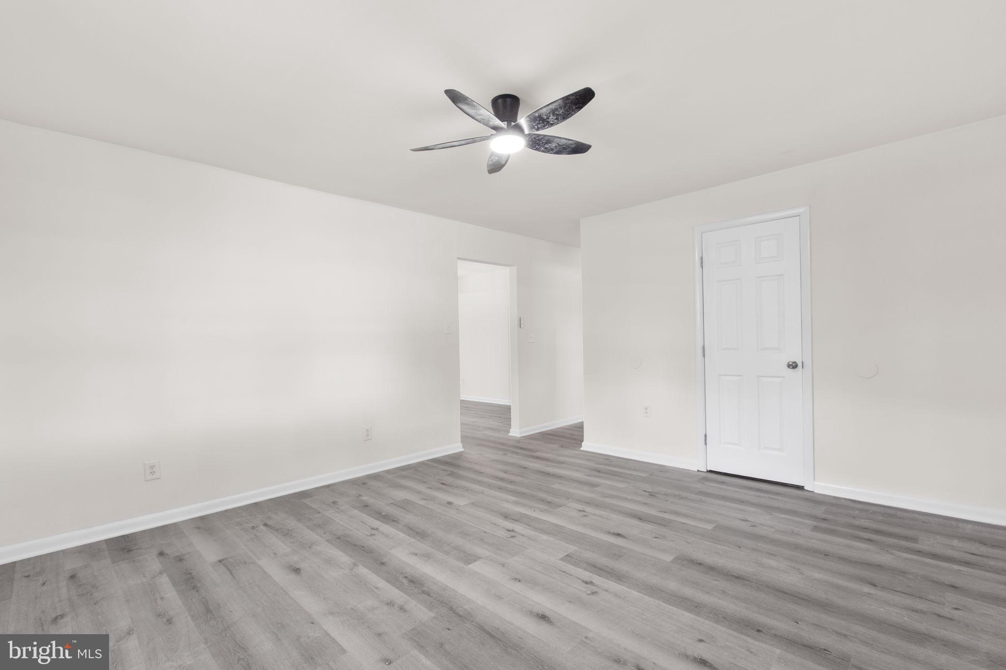 BLUFF POINT - Residential